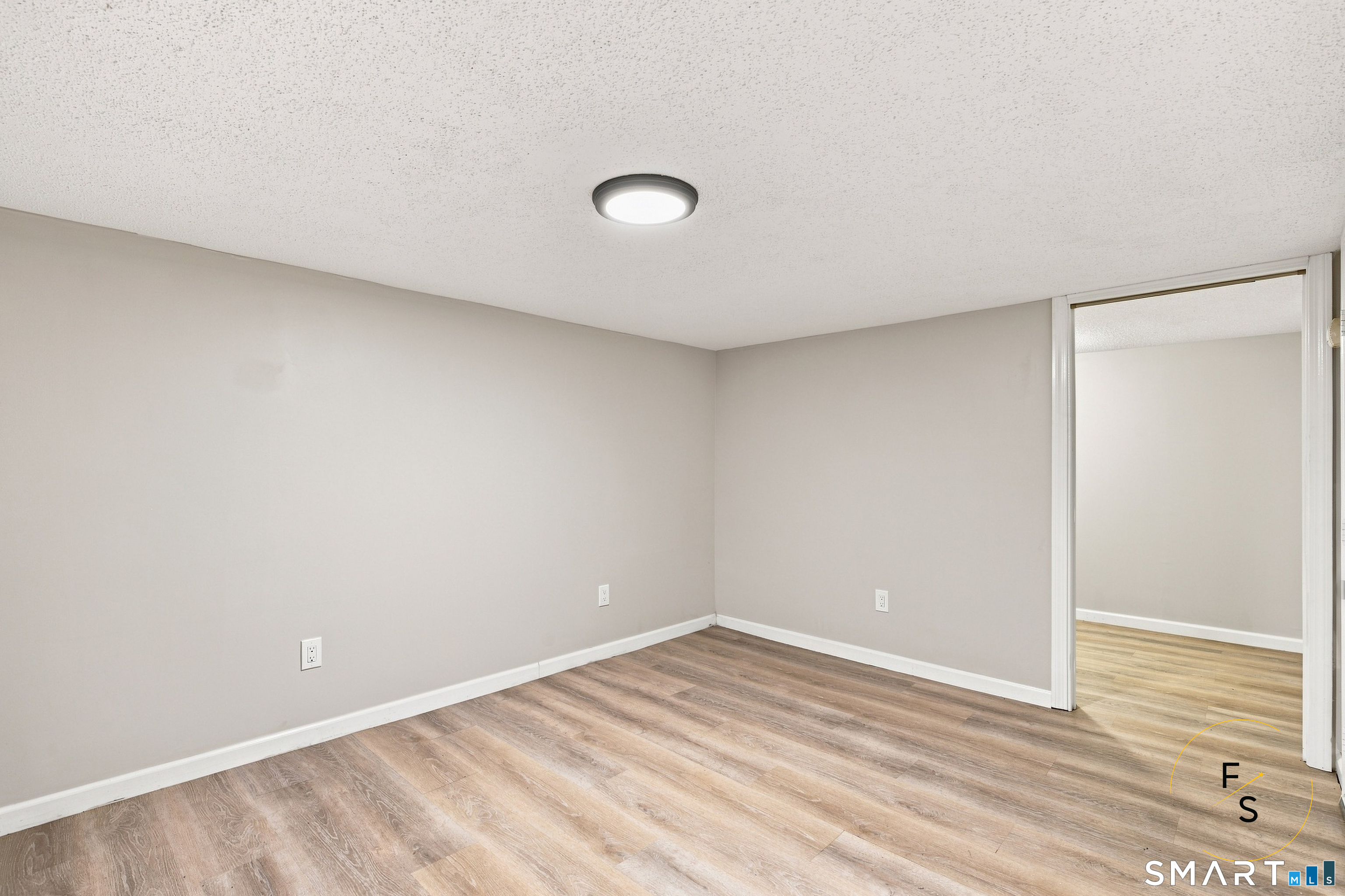 157 South River Road photo 22
