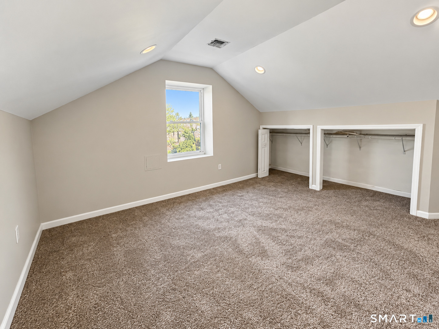 30 Smith Street photo 10