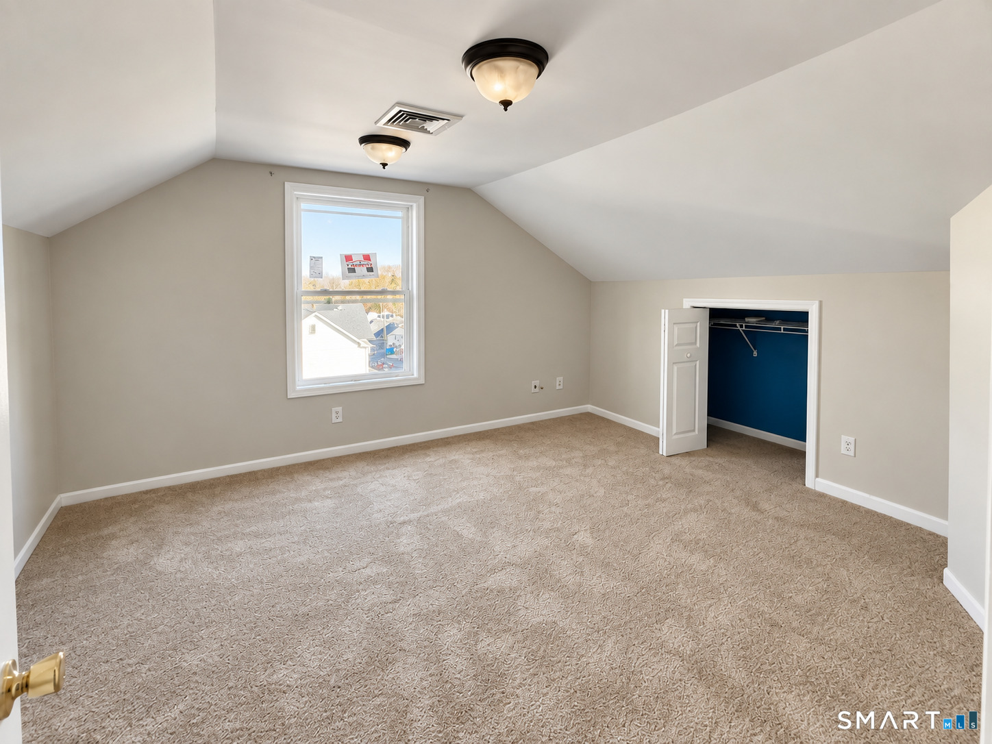 30 Smith Street photo 12