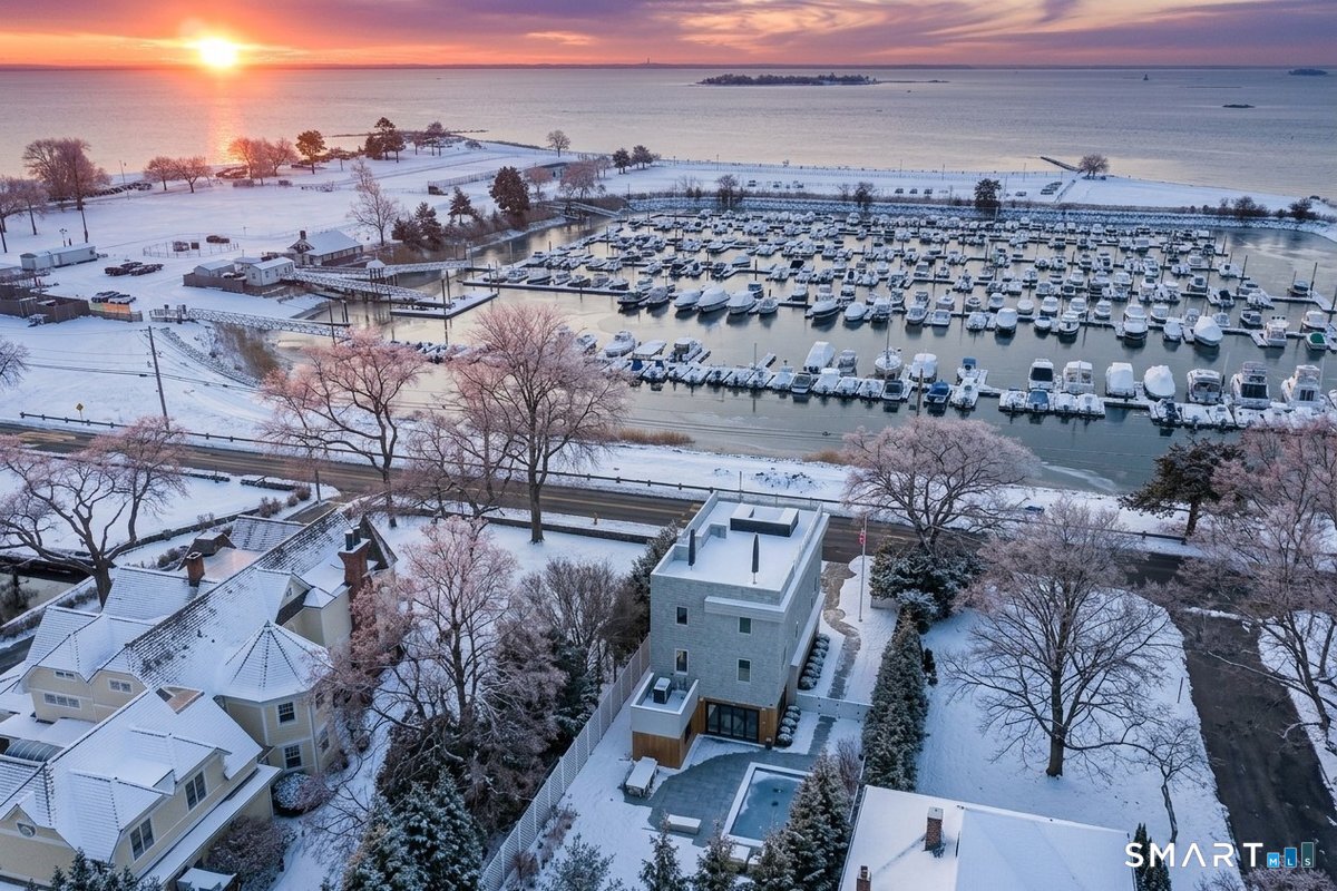 51 Compo Beach Road photo 33