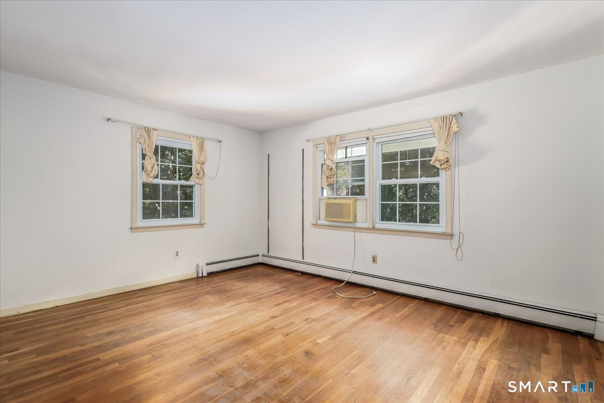 678 Westover Road photo 30