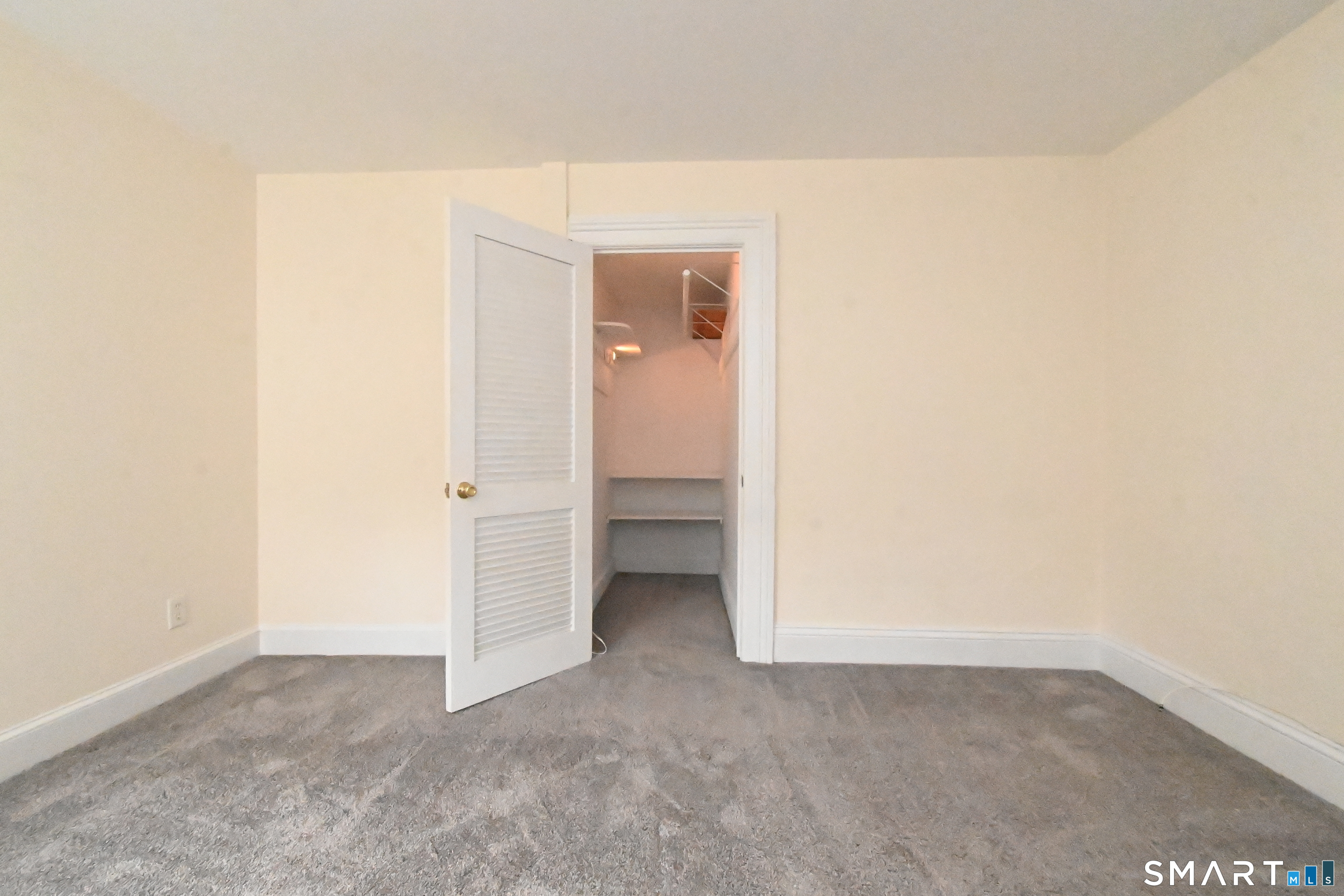 26 Elm Tree Place photo 12