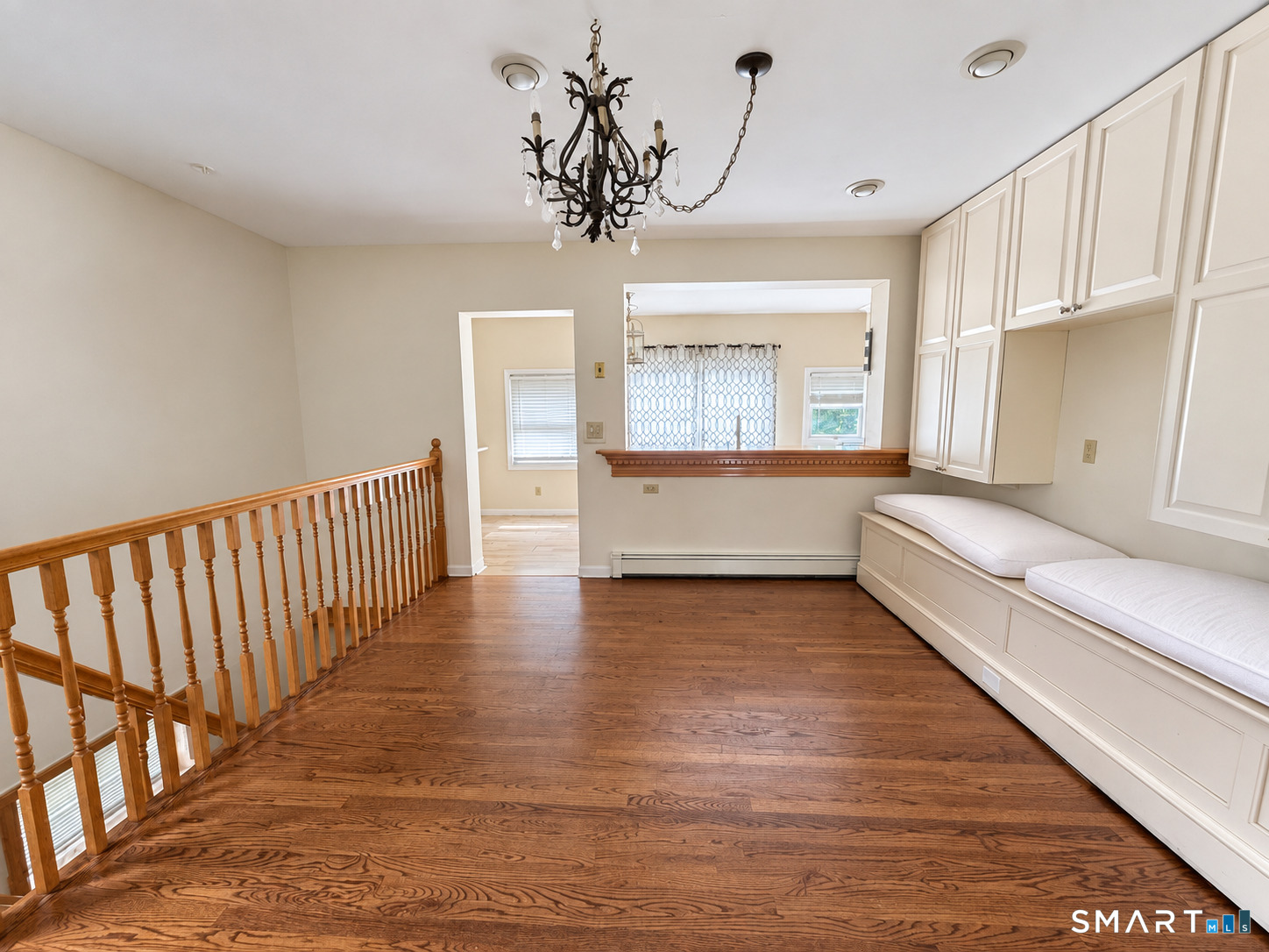 112 Ochsner Place photo 4