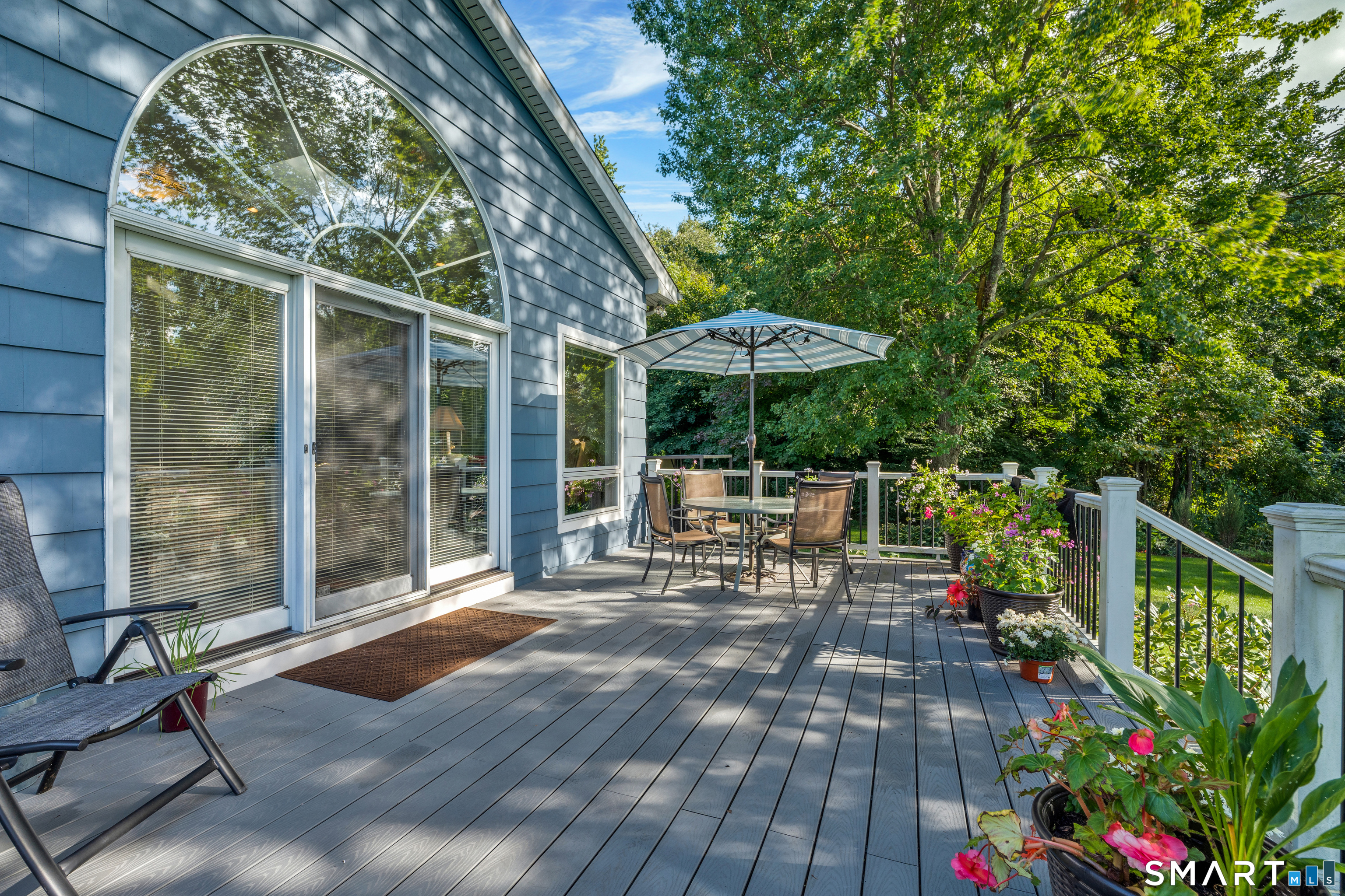 142 Lexington Drive photo 35