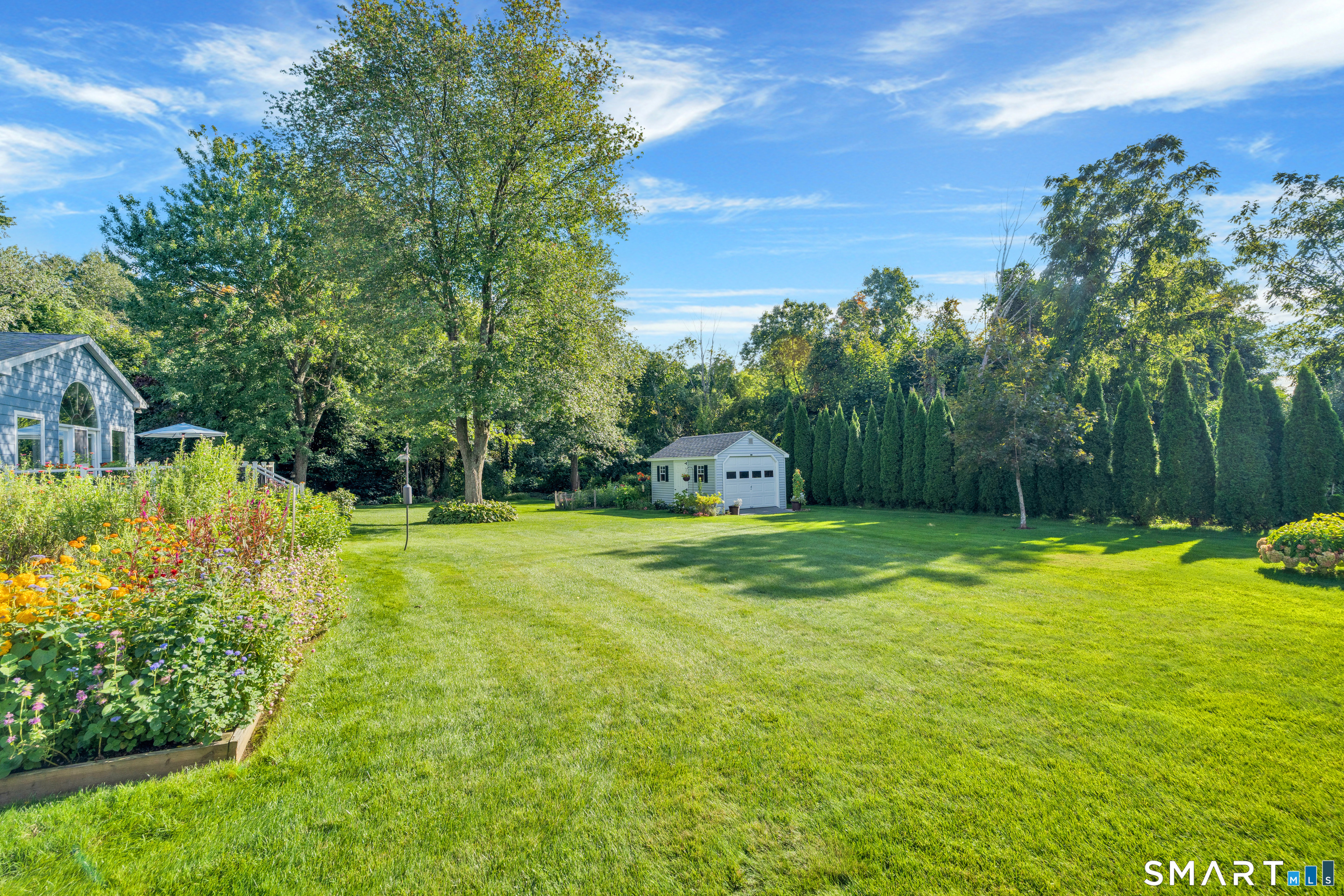 142 Lexington Drive photo 39