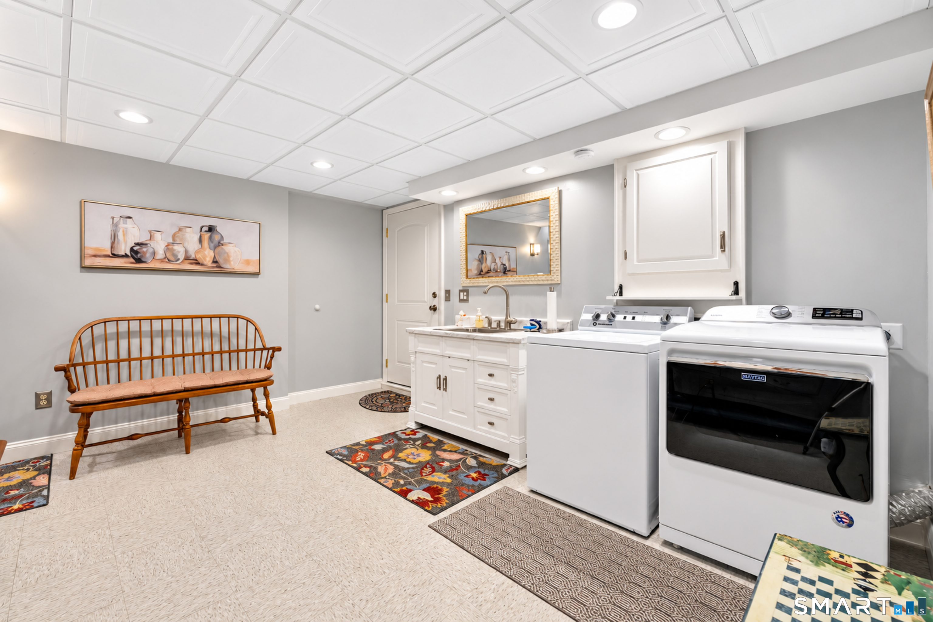 142 Lexington Drive photo 29