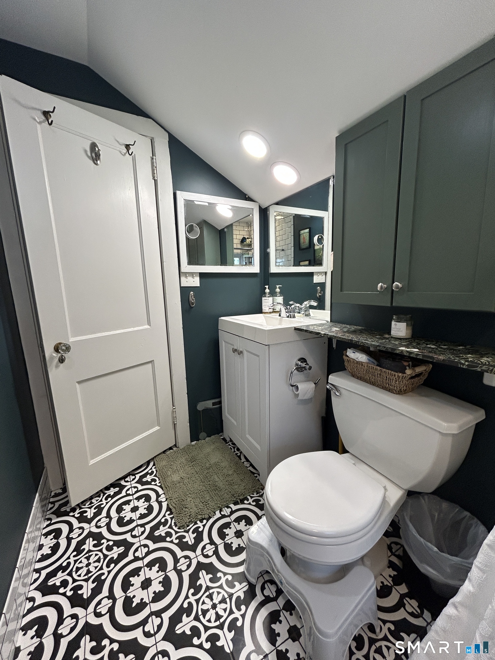 168 Hartford Avenue photo 19