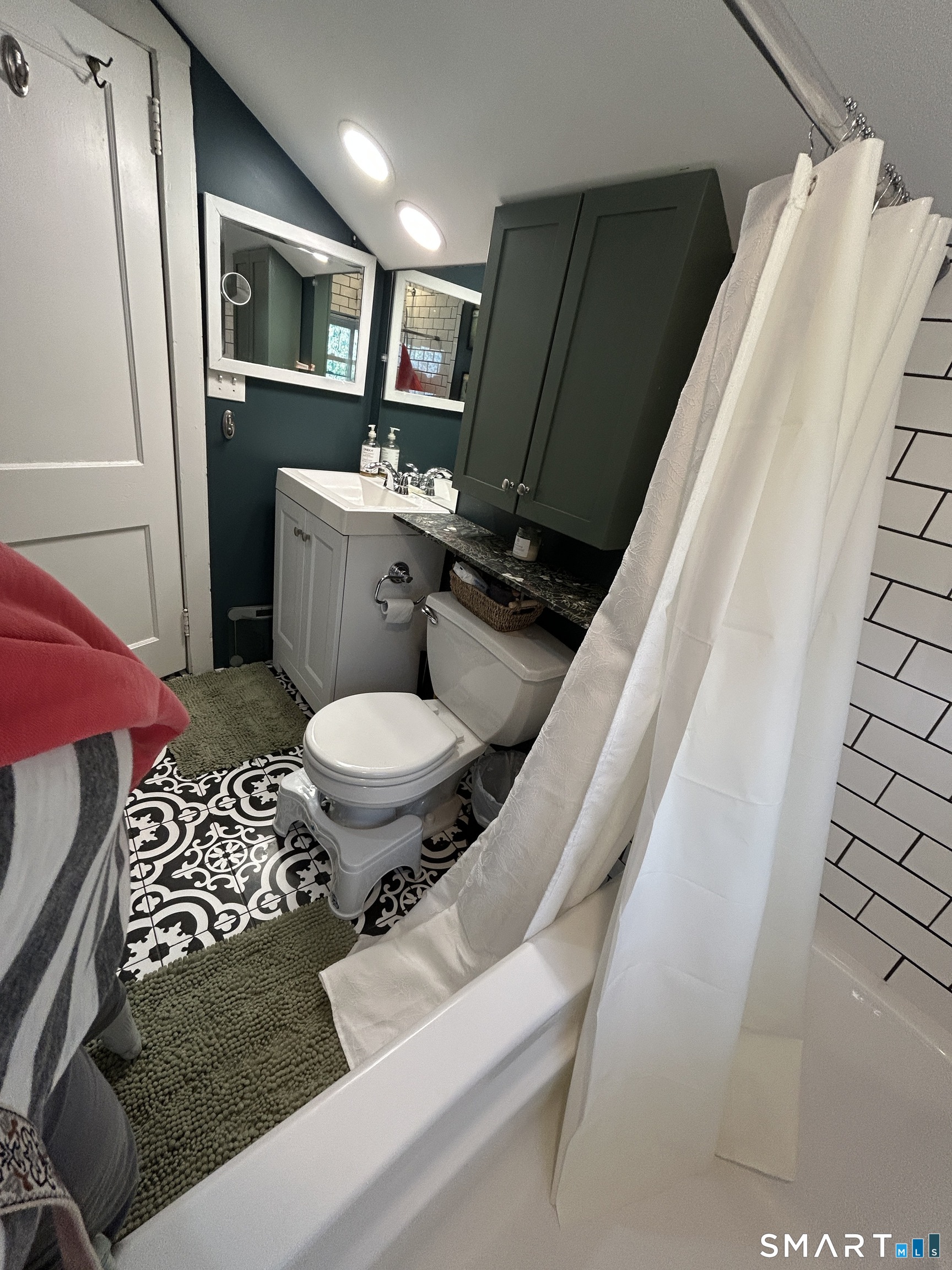 168 Hartford Avenue photo 20