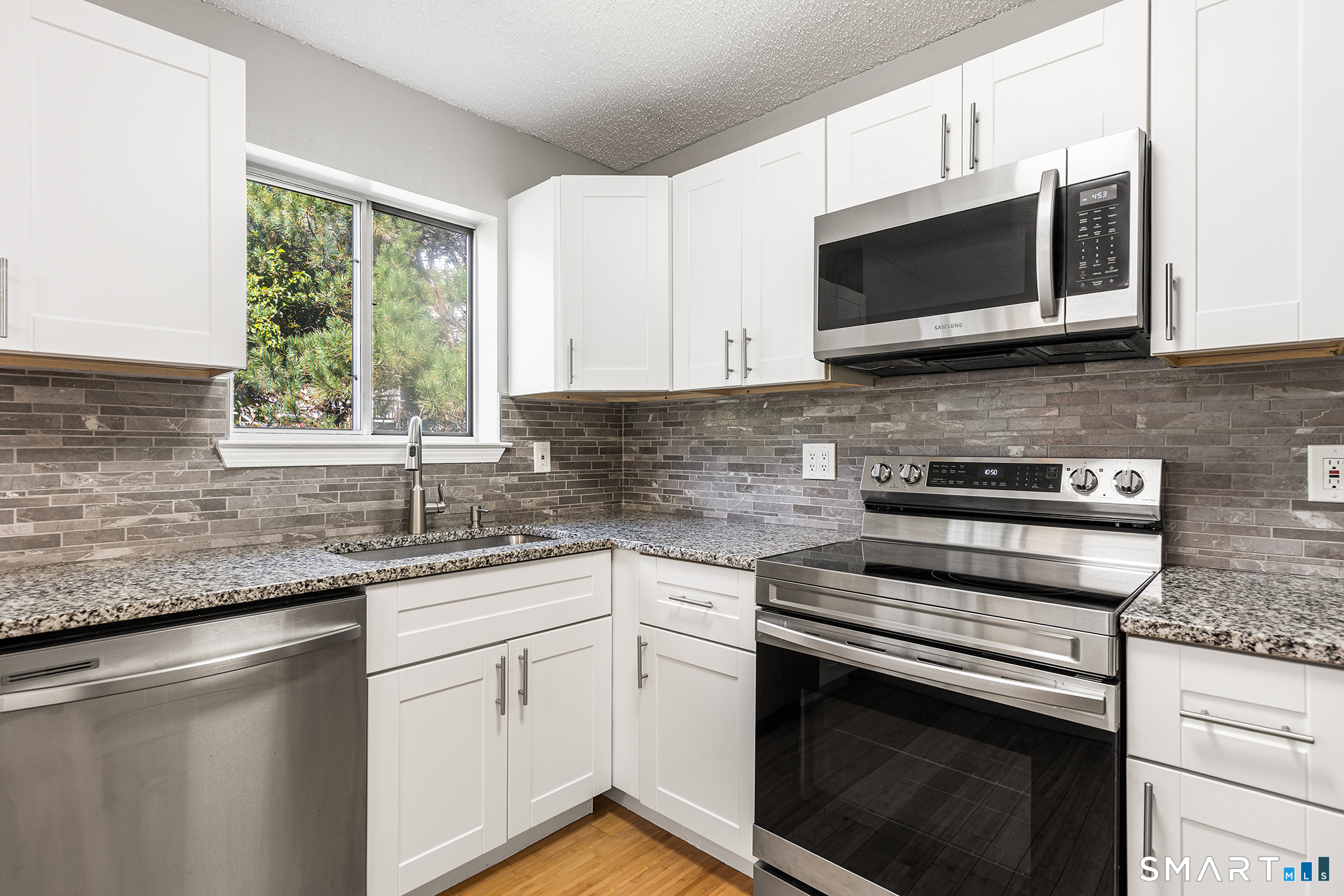 925 Oronoke Road Unit #26G photo 6