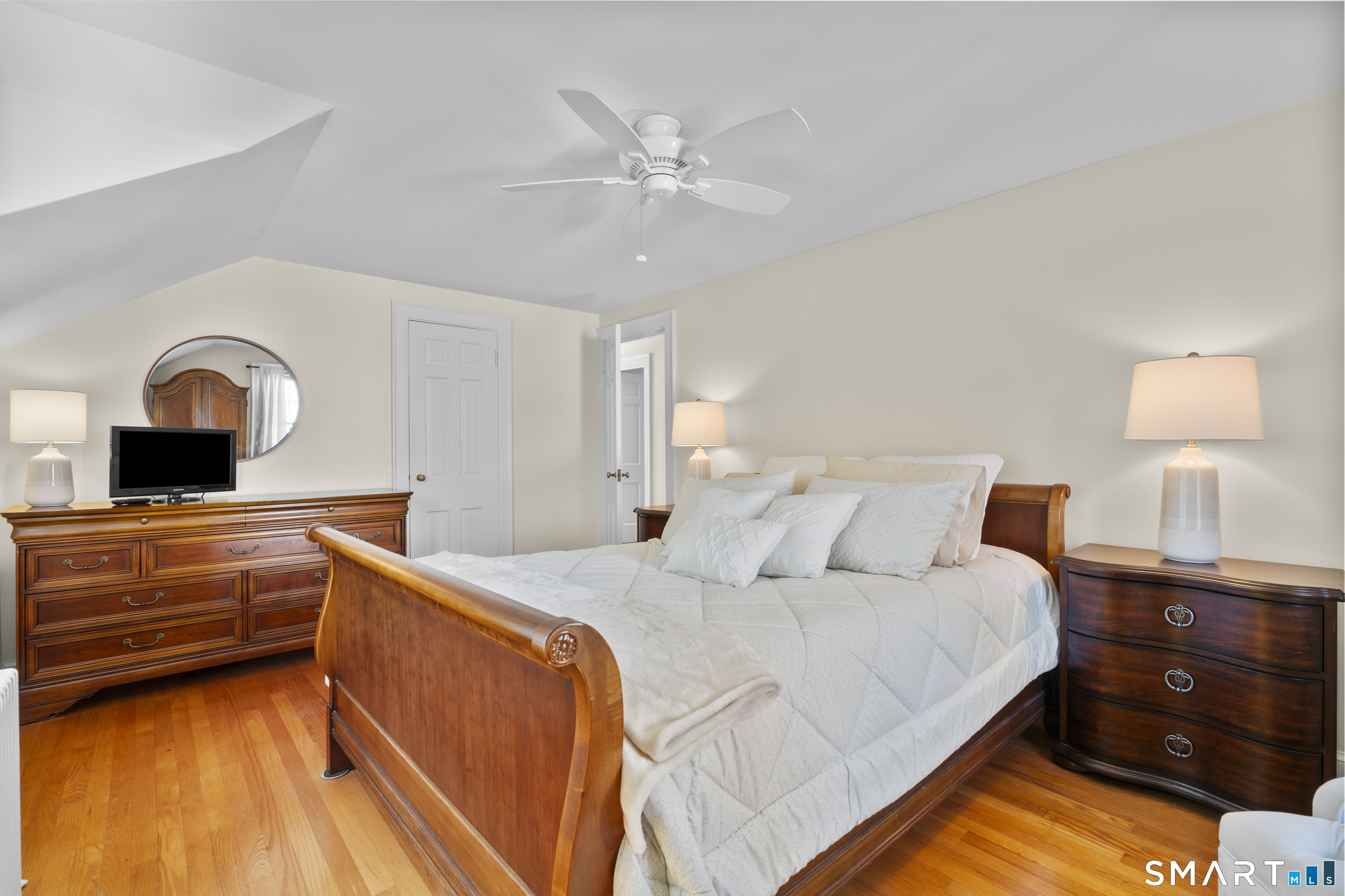 24 Herschel Avenue photo 19