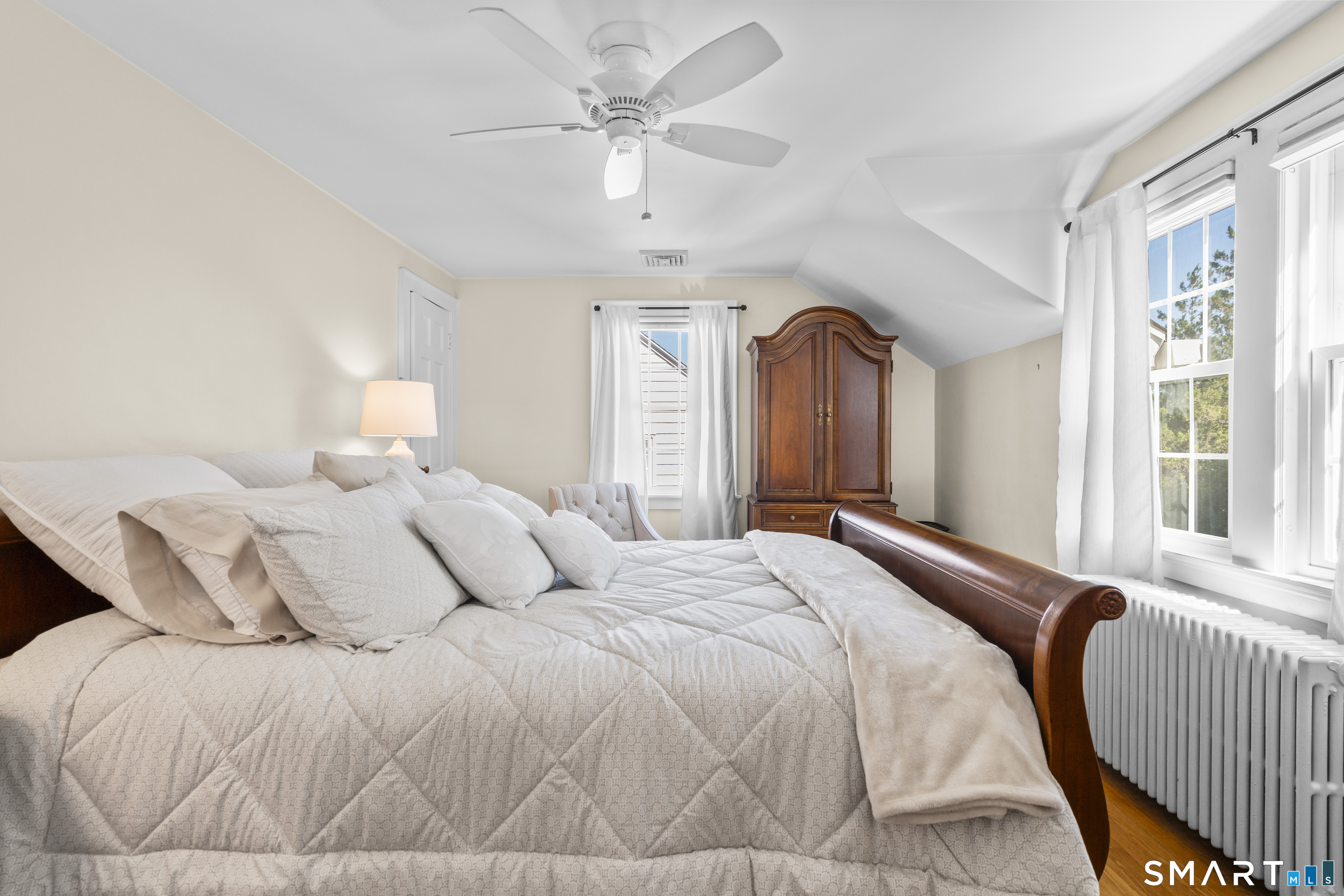 24 Herschel Avenue photo 21