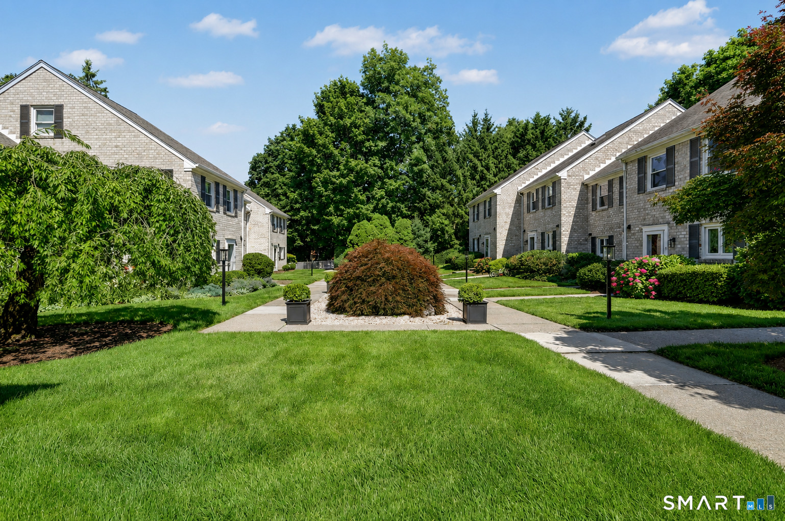 Photo 1 of Townhouse for sale at 25 Indian Harbor Dr #3, Greenwich, CT 06830 | MLS# 24209137 | Listing updated on 2026-10-07