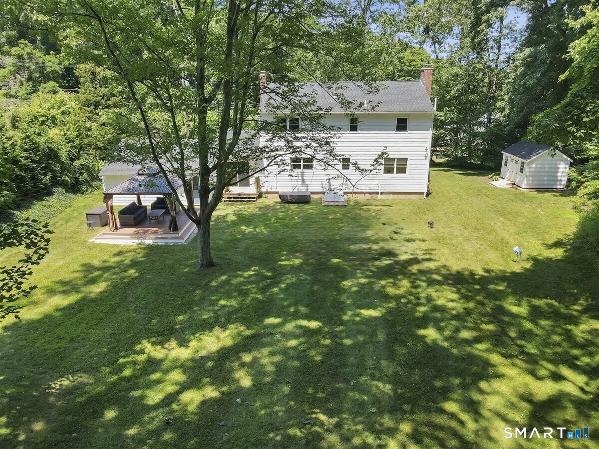 186 Alps Road photo 27