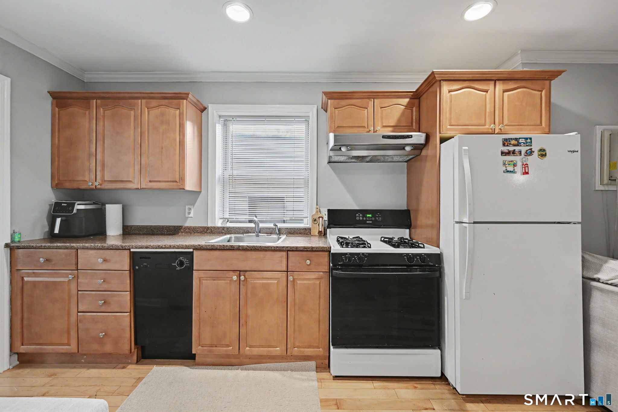 211 Main Street, Stamford, Connecticut photo 3