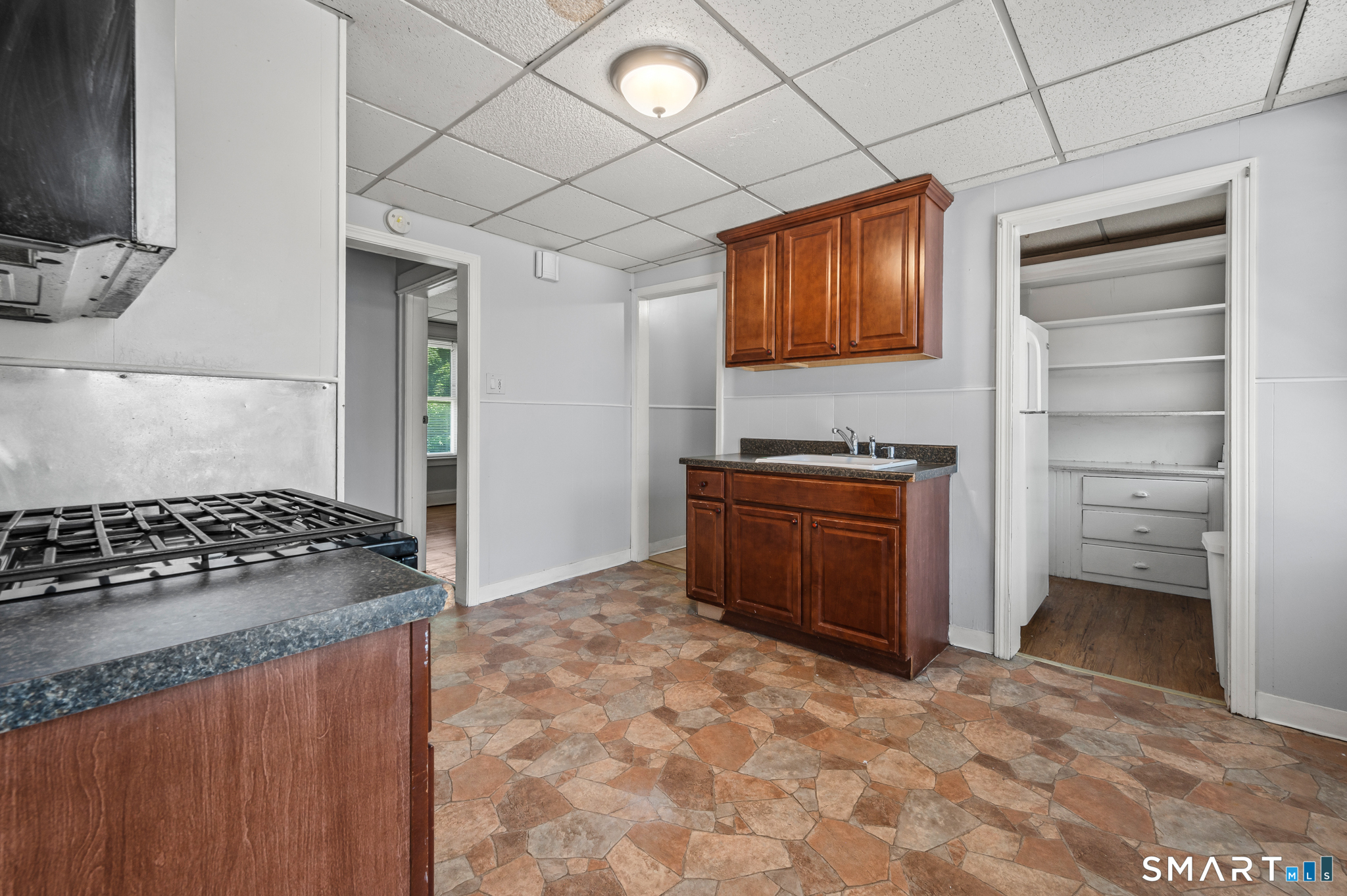 160 Edson Avenue photo 19