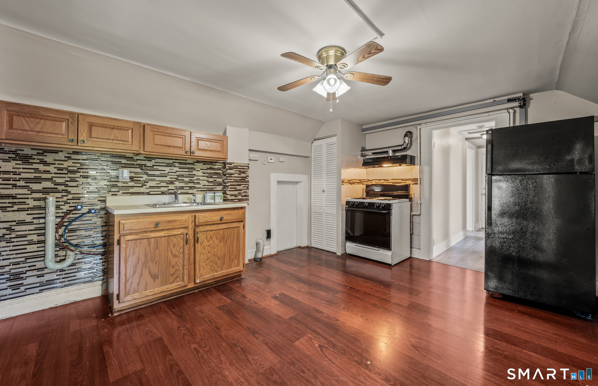 160 Edson Avenue photo 31