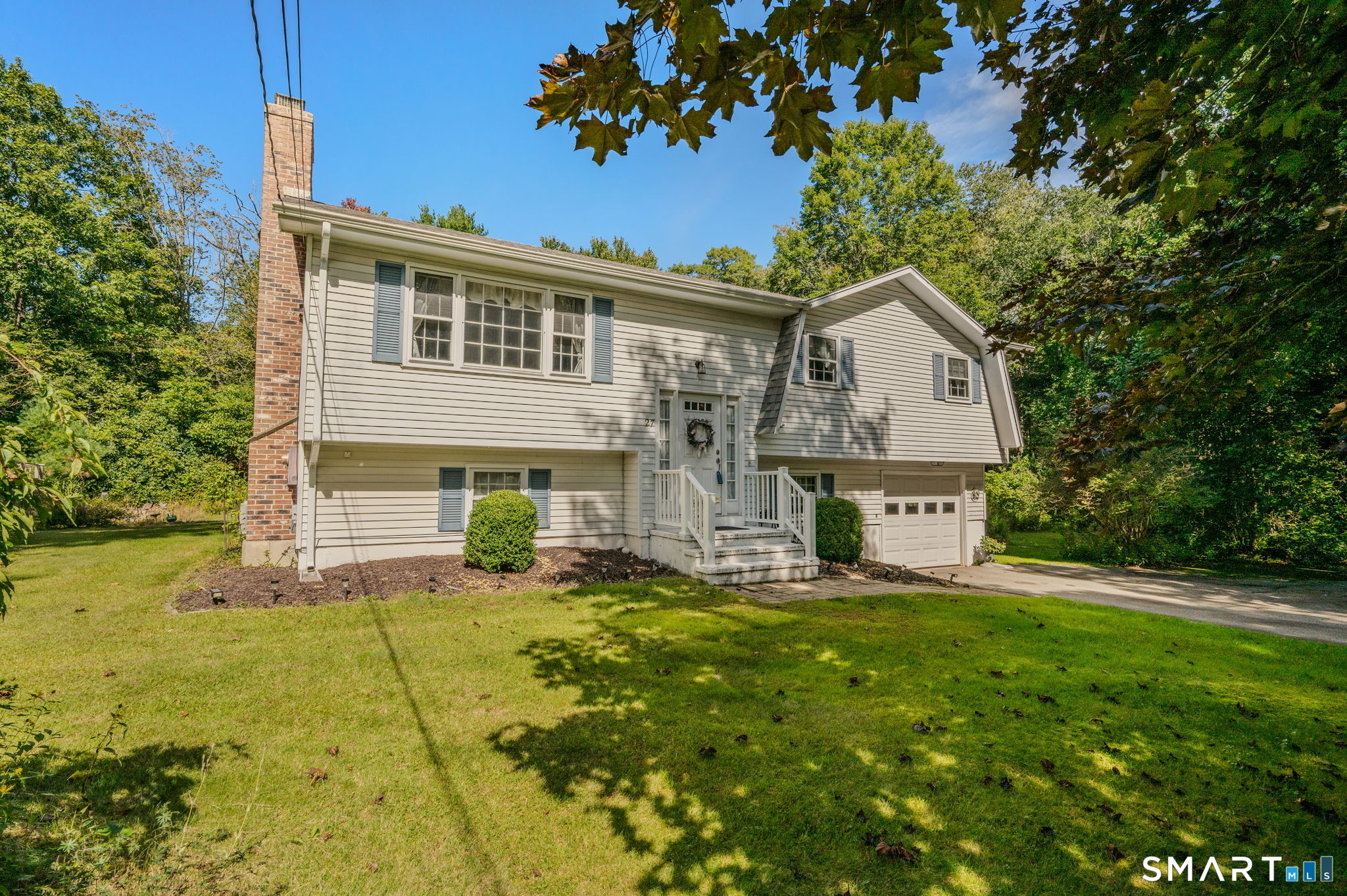 27 Beechwood Drive, Winthrop, Deep River, CT 06417