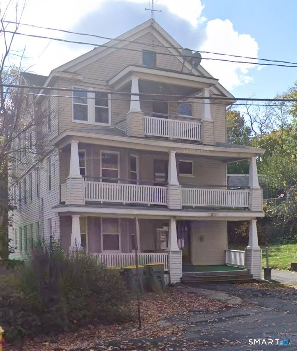 79 Robbins Street