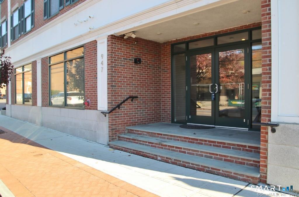 947 Hope Street, Stamford, Connecticut photo 3