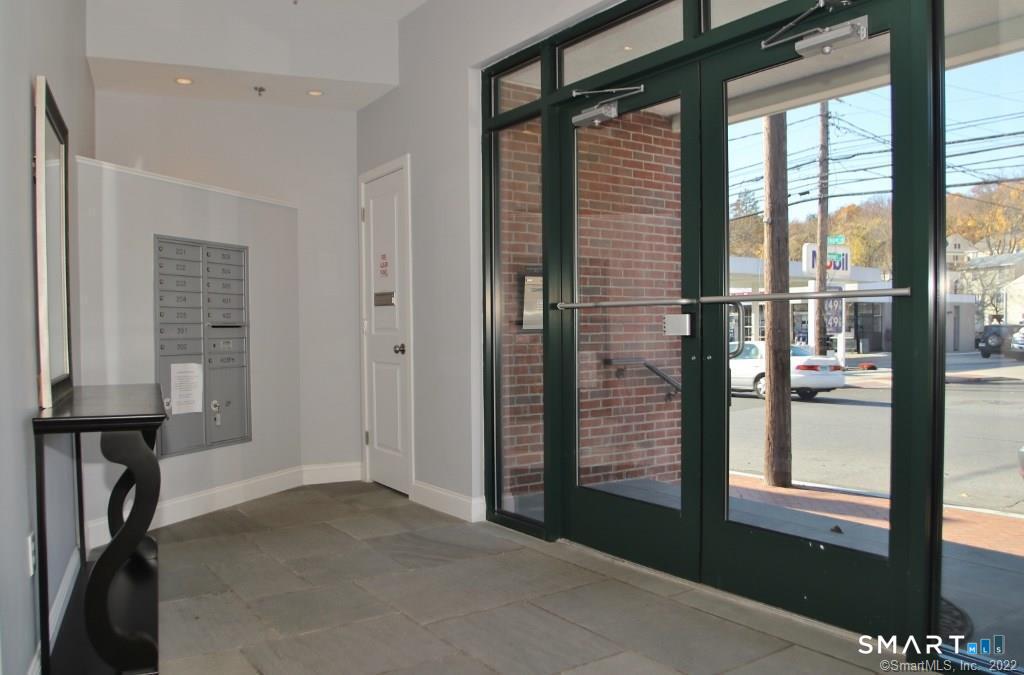 947 Hope Street, Stamford, Connecticut photo 5
