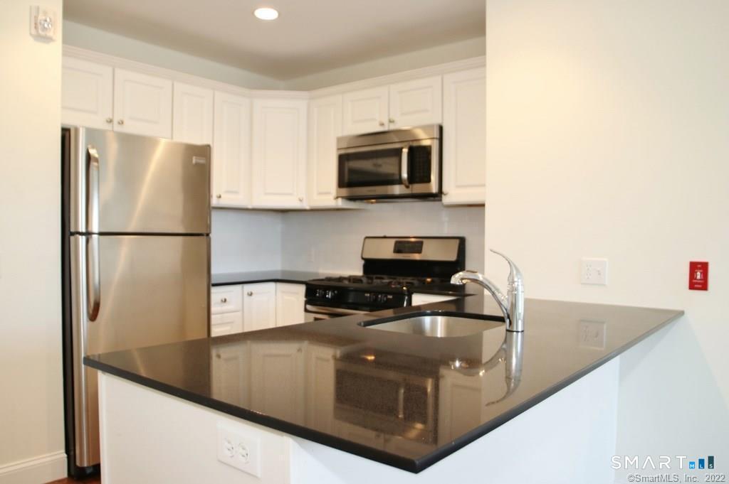 947 Hope Street Unit #203 photo 16