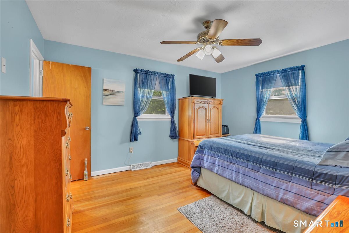 40 Meeker Road photo 13