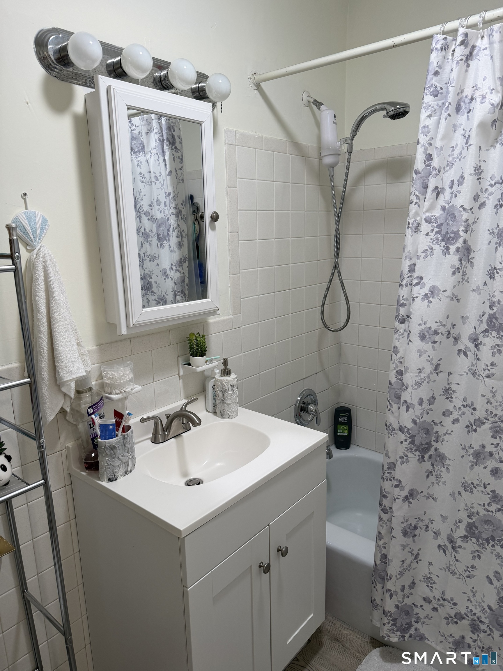 308 MEADOWSIDE Road Unit #312 photo 11