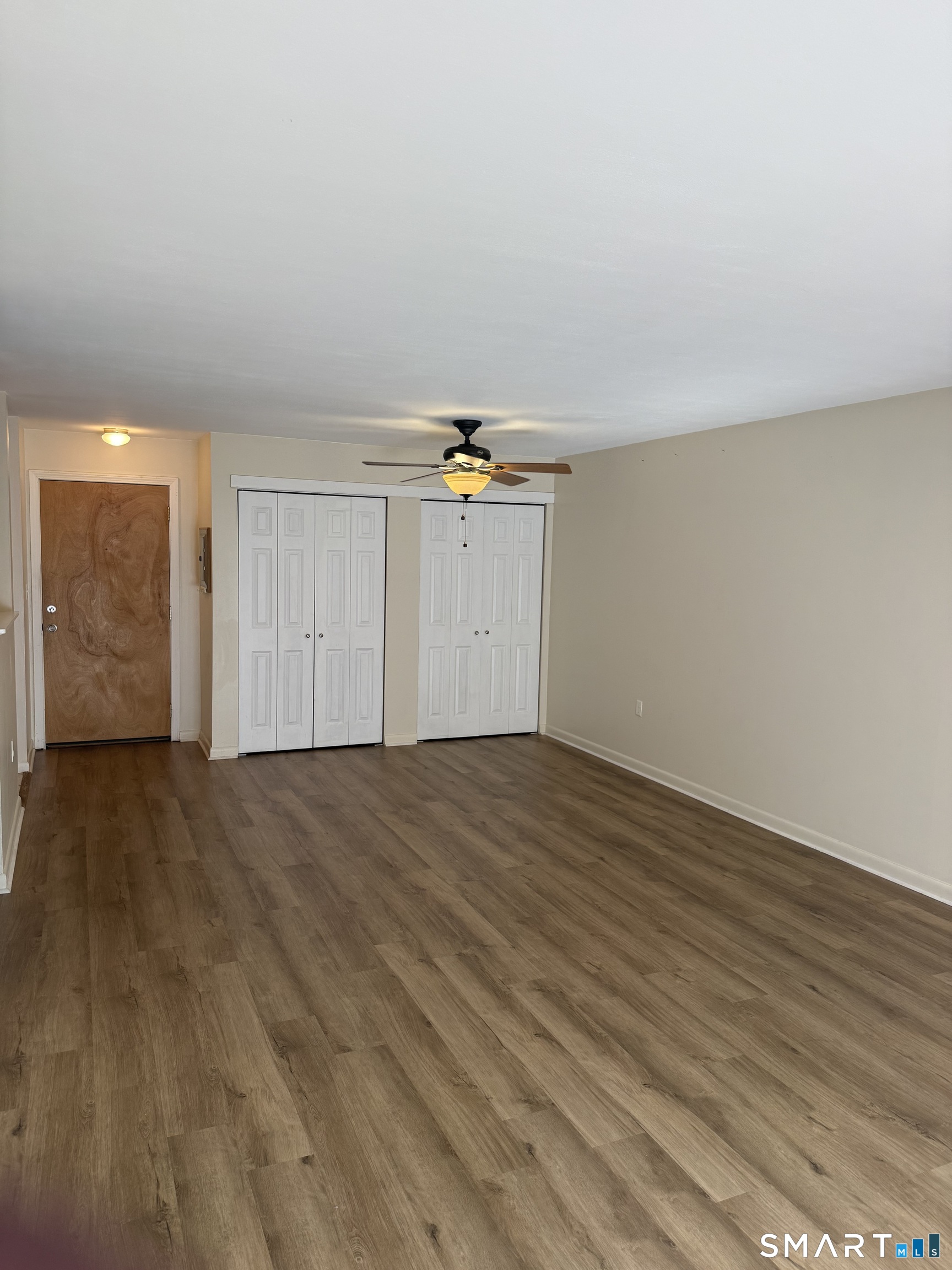 2306 Cromwell Hills Drive photo 4