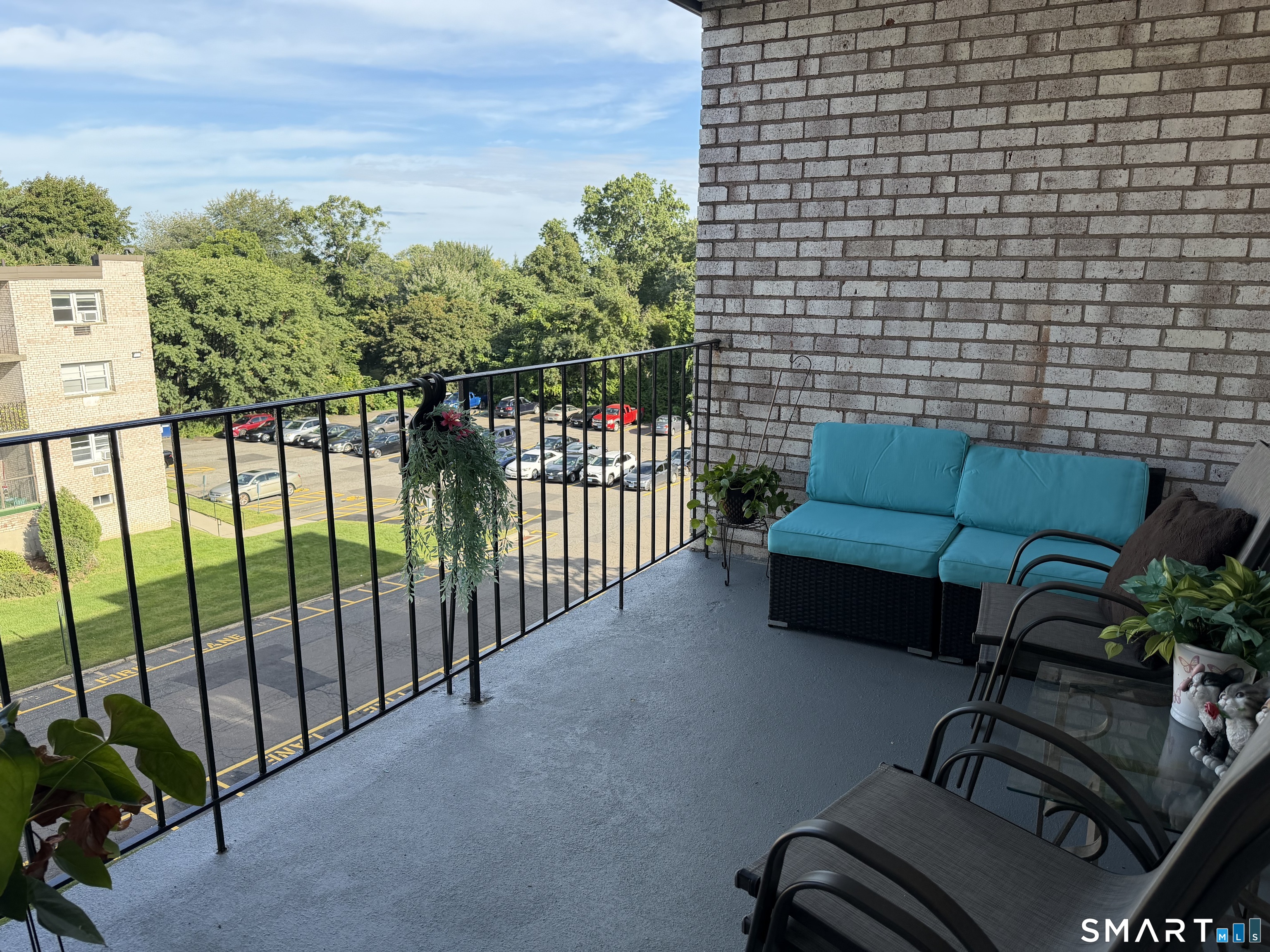 308 MEADOWSIDE Road Unit #312 photo 14
