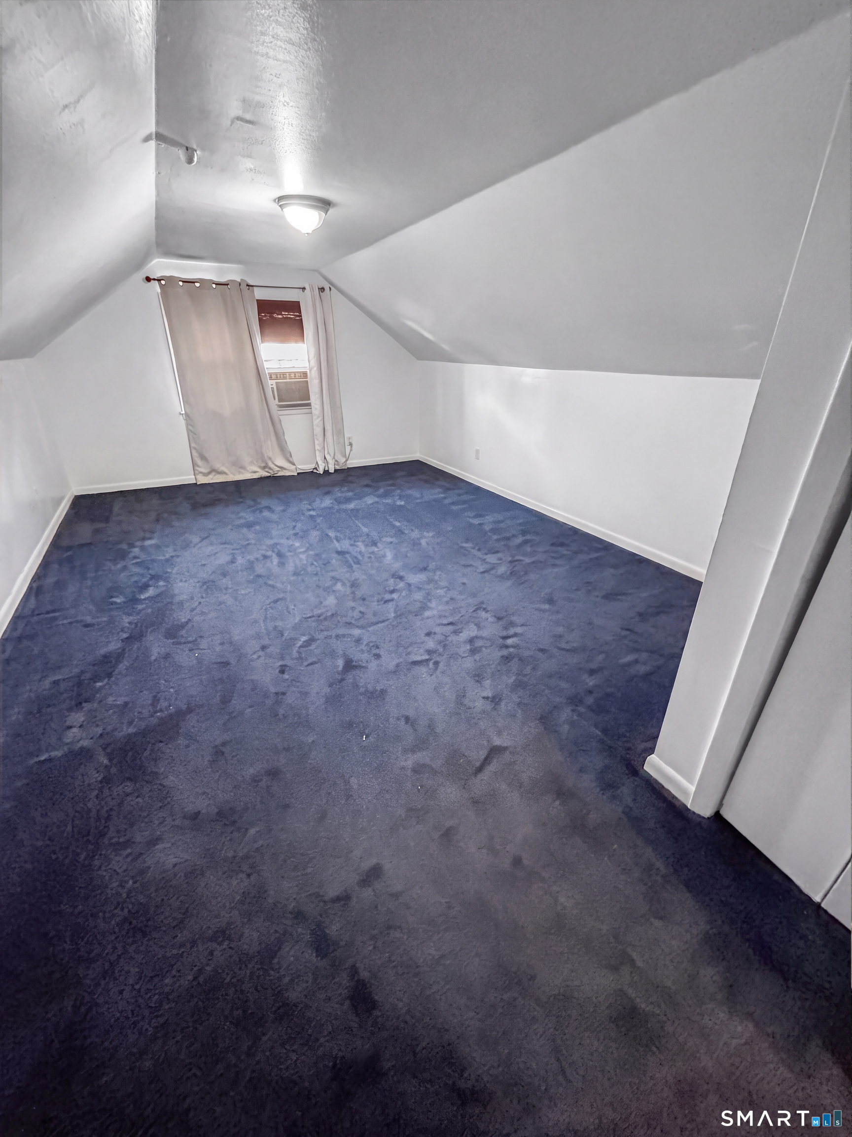285 Charles Street photo 22