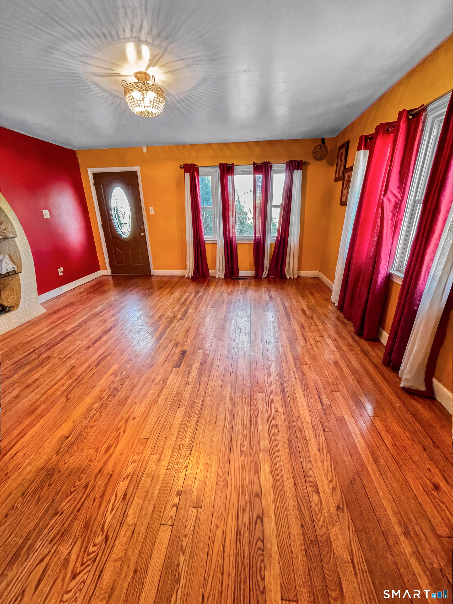 285 Charles Street photo 14