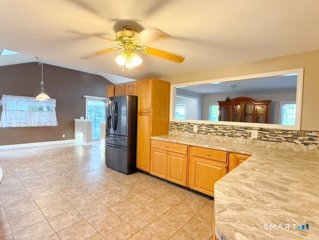 37 Peters Lane photo 10
