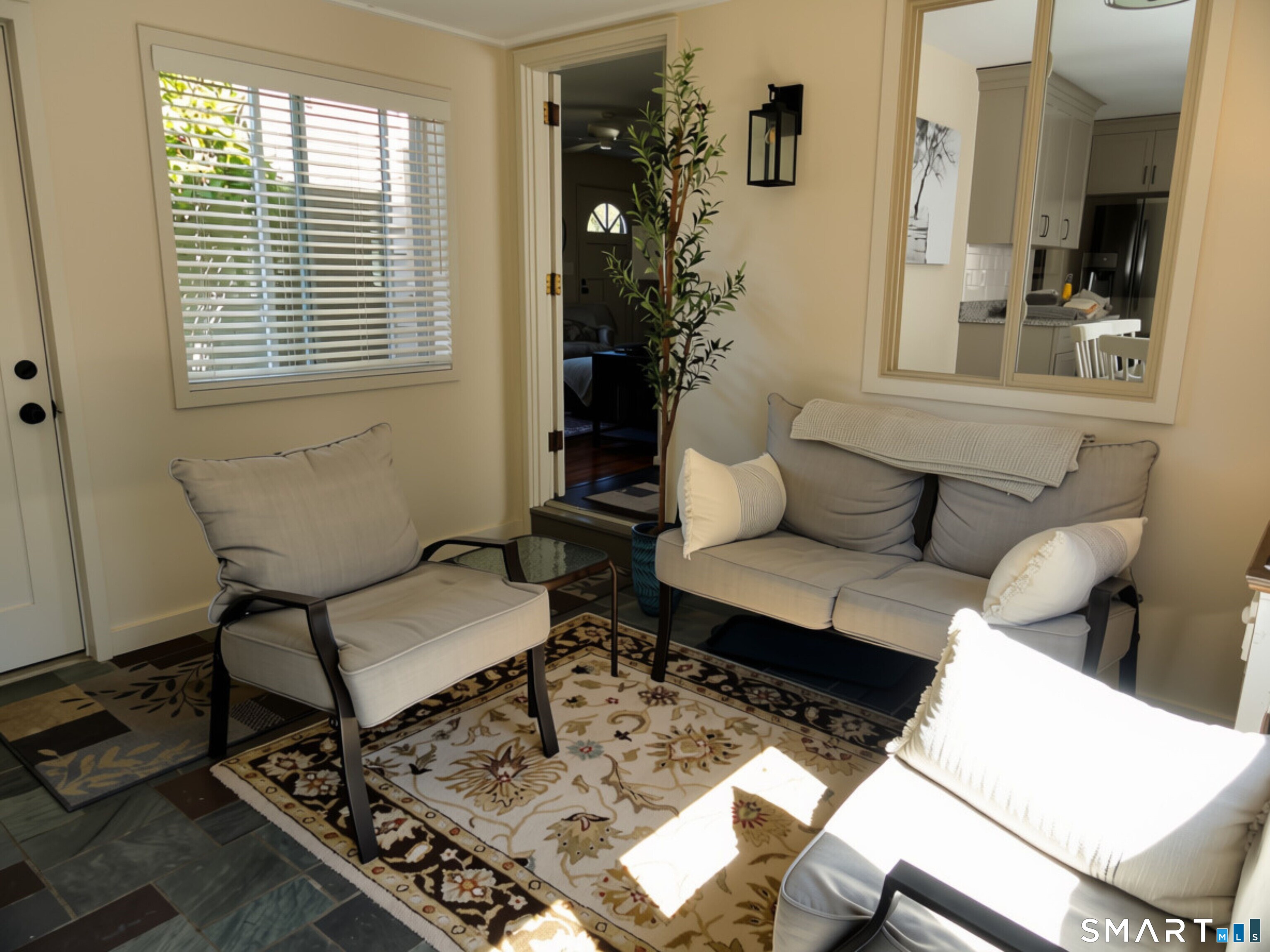 24 Rossie Street photo 5