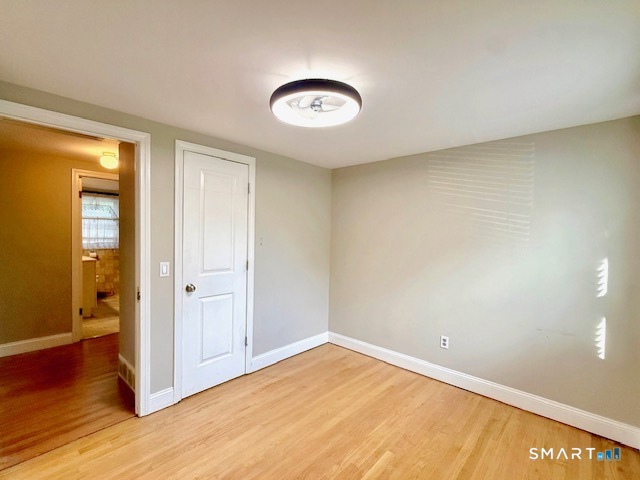 37 Peters Lane photo 22