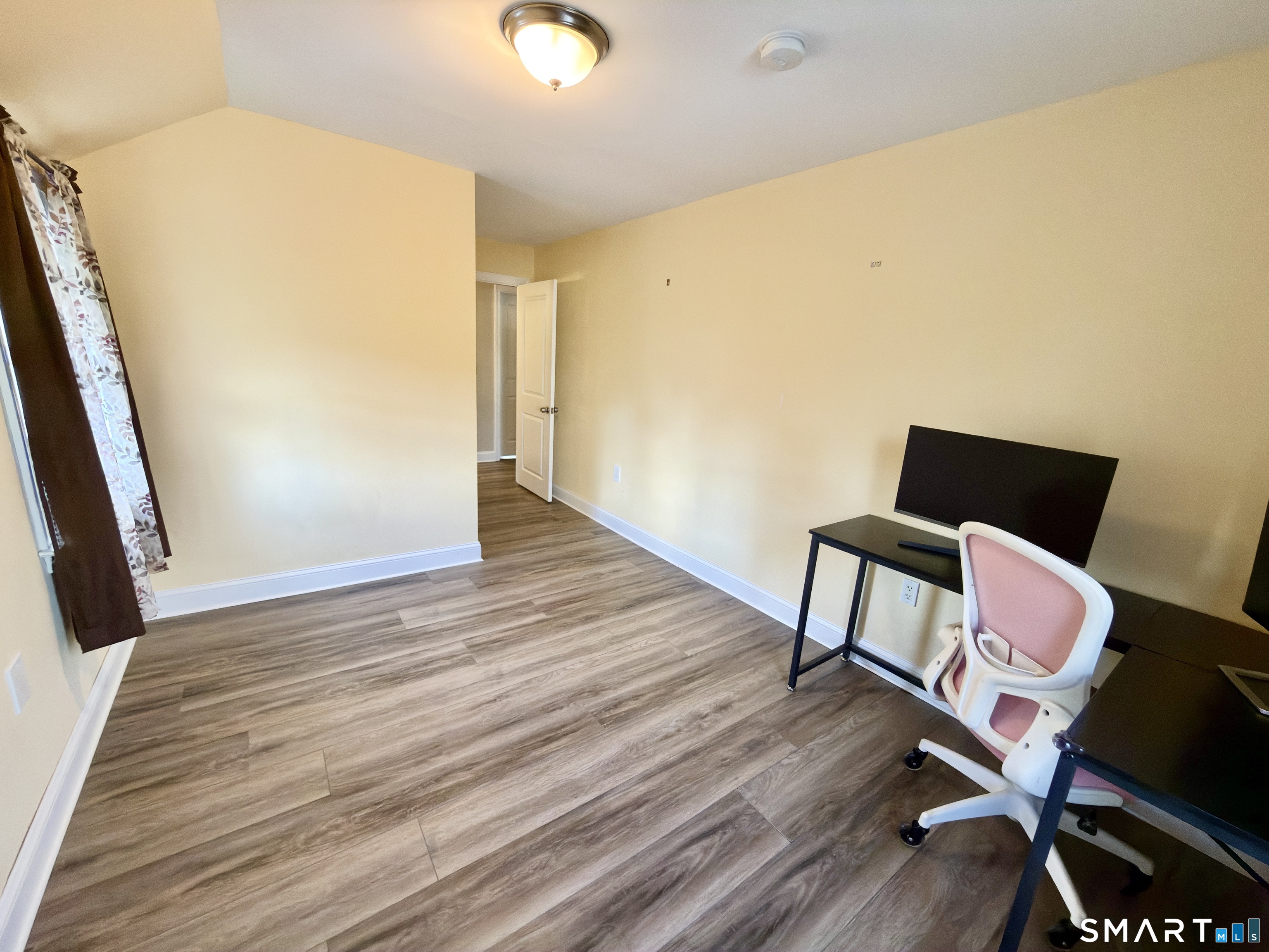 70 Broad Place photo 13