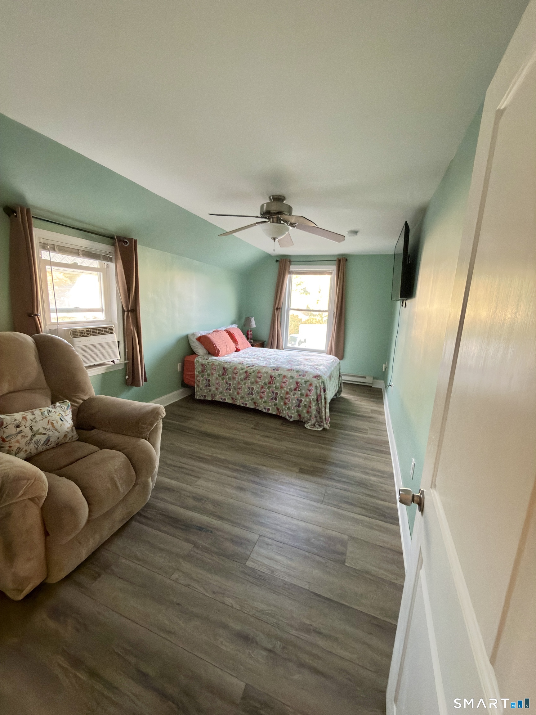 70 Broad Place photo 10
