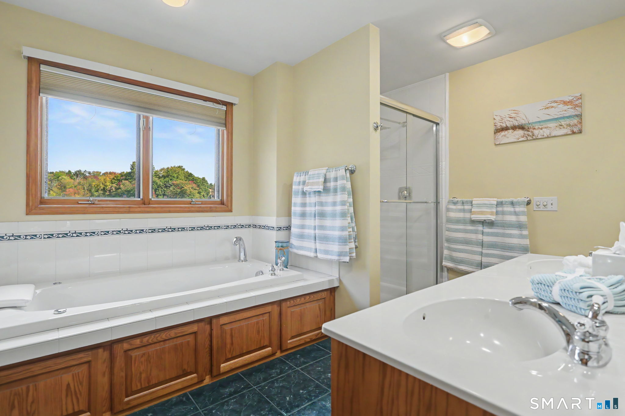 94 Tomlinson Road photo 20