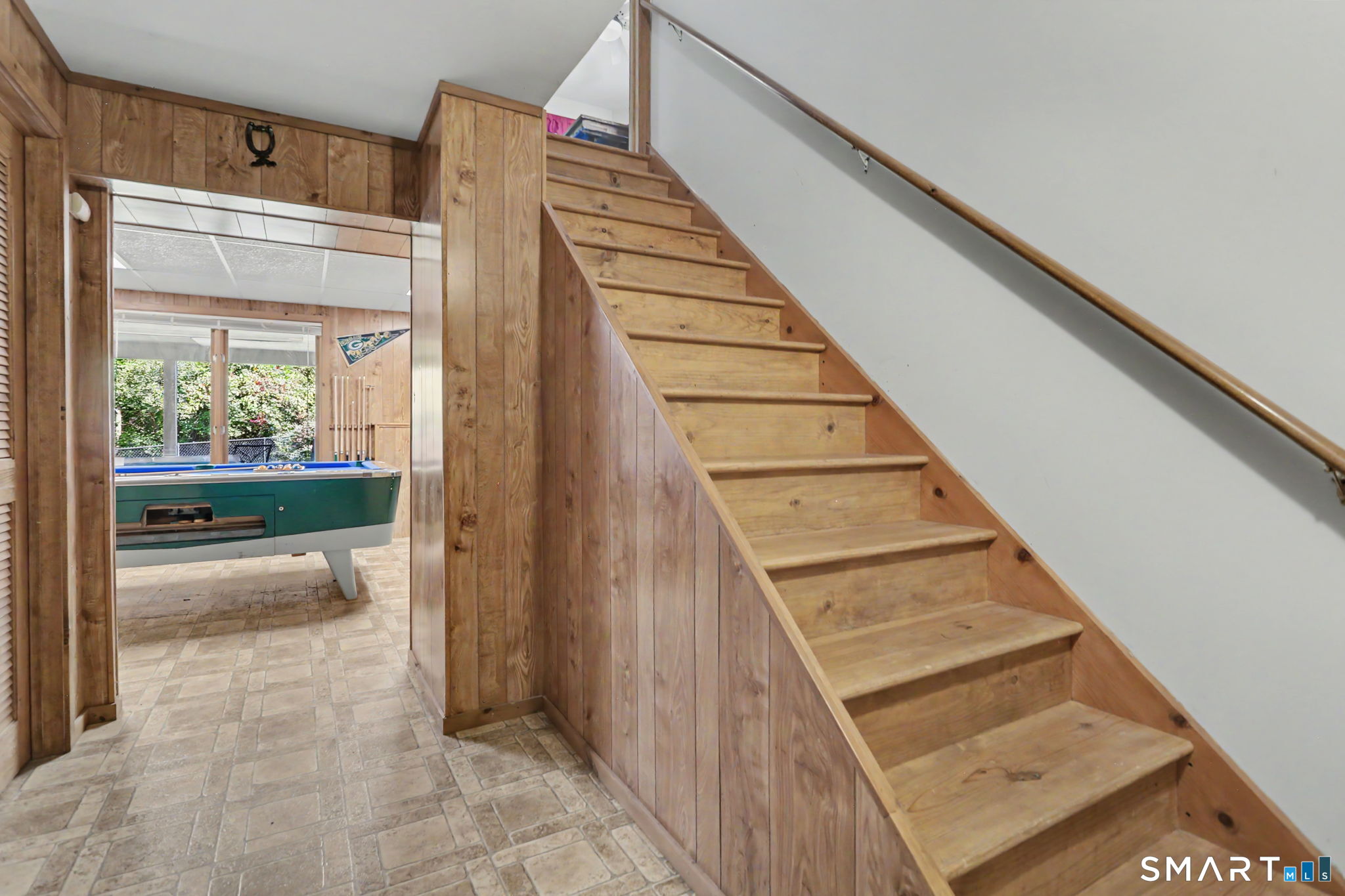 94 Tomlinson Road photo 32
