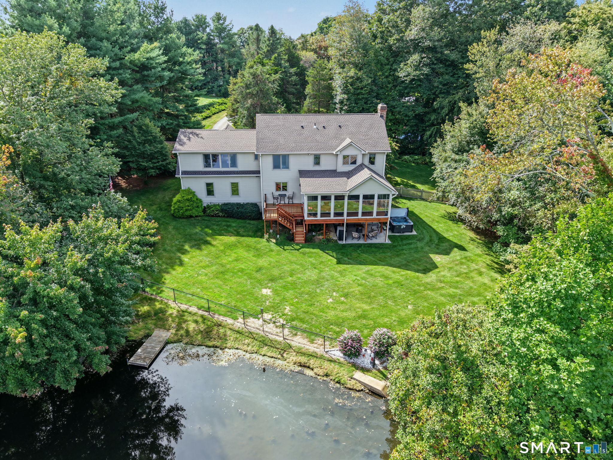94 Tomlinson Road photo 39