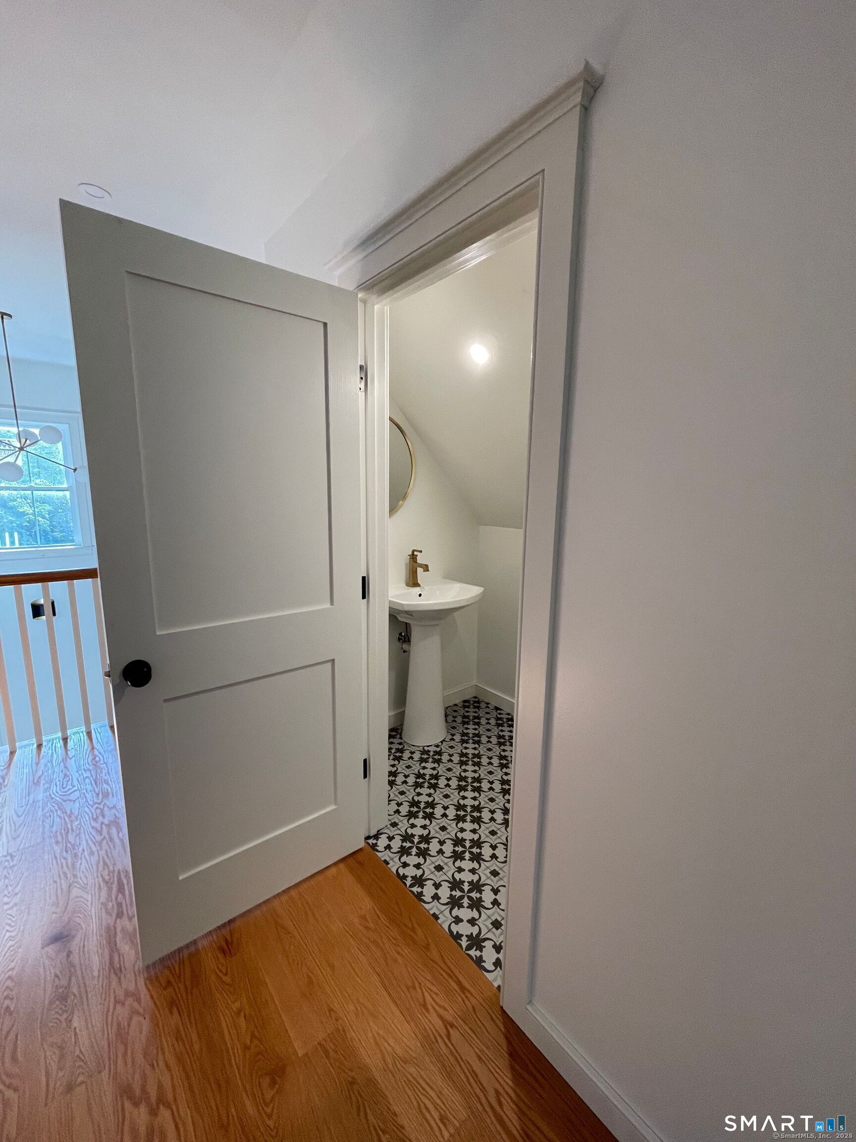 15 North Brook Street photo 26