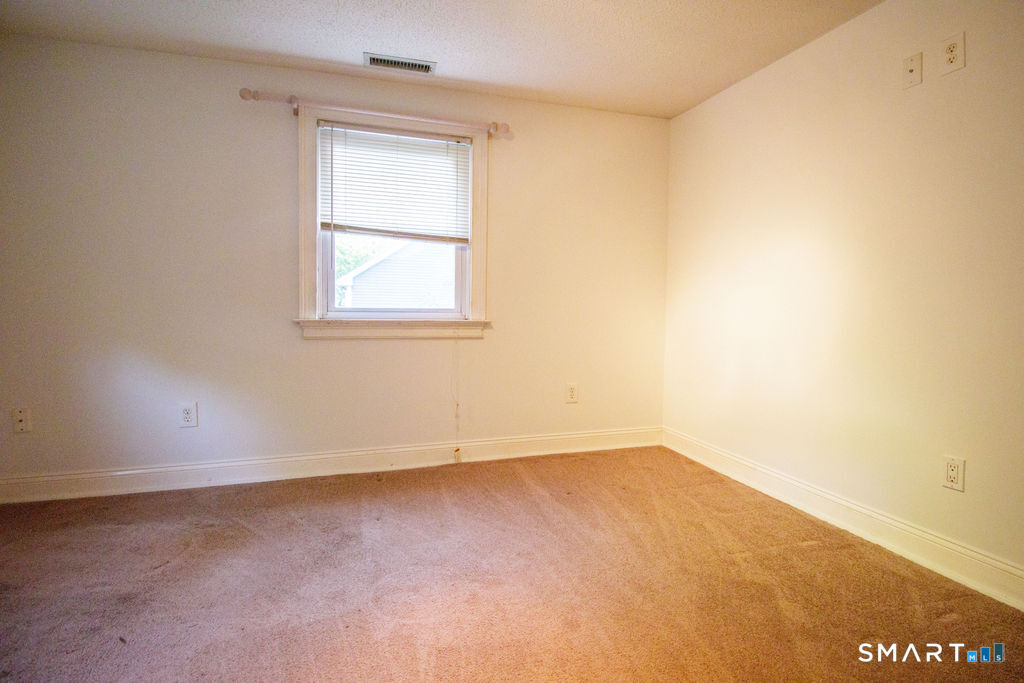 173 Stillwell Drive photo 19