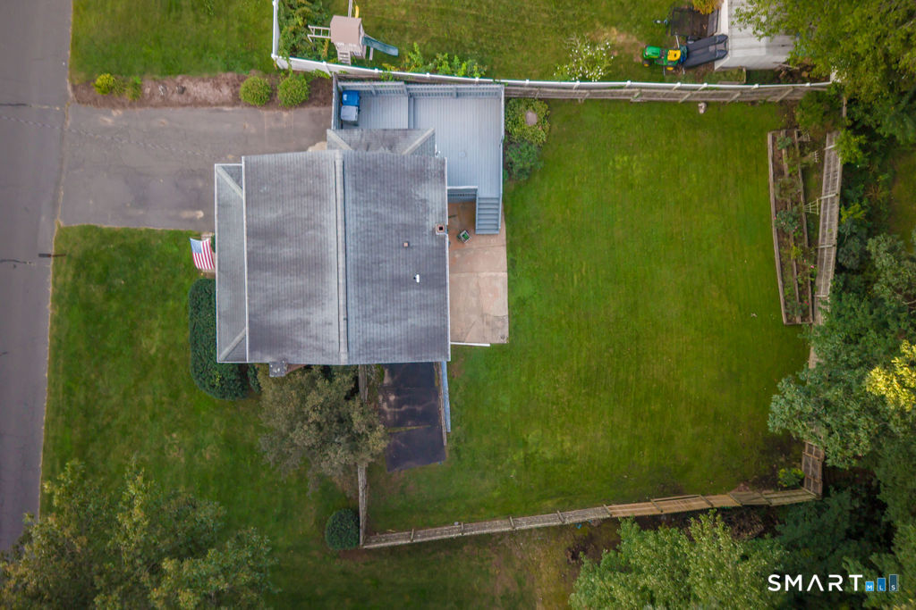 173 Stillwell Drive photo 28