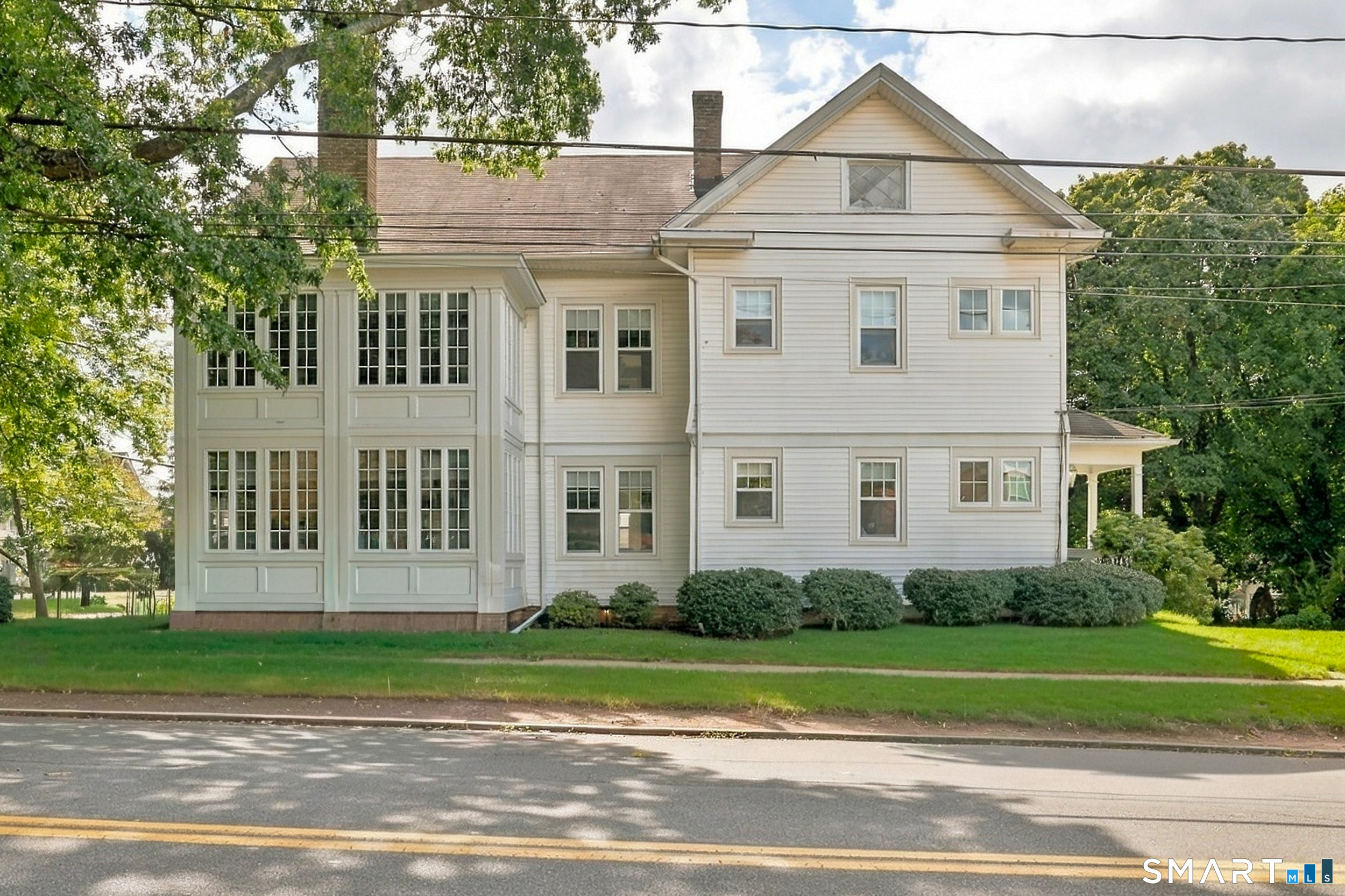 Photo 2 of Single family home for sale at 330 N Main St, Wallingford, CT 06492 | MLS# 24208941 | Listing updated on 2026-09-24