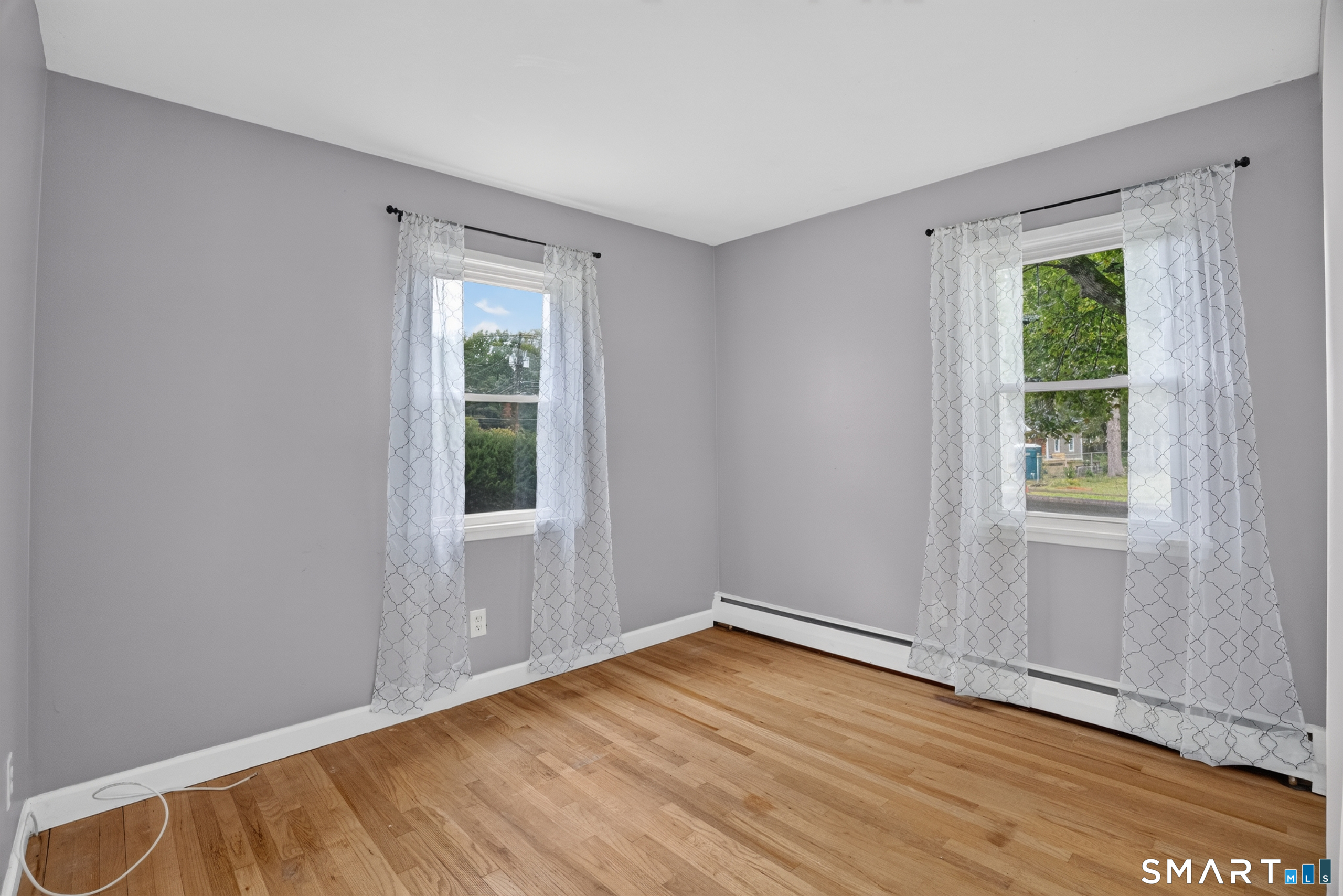 34 Columbia Road photo 18