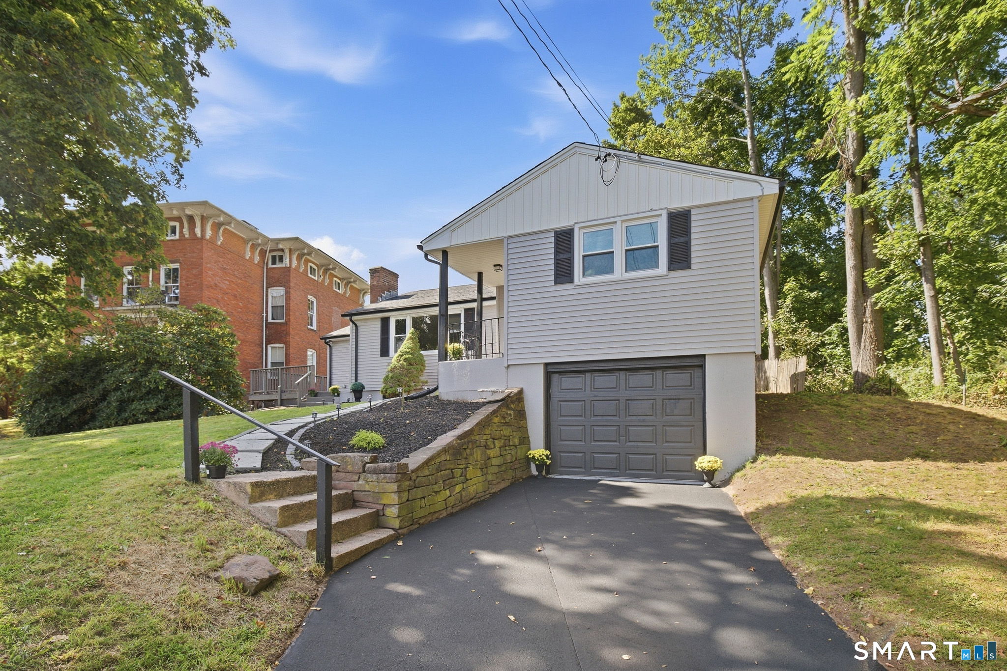 Photo 3 of Single family home for sale at 133 Highland Ave, Middletown, CT 06457 | MLS# 24207903 | Listing updated on 2026-10-05