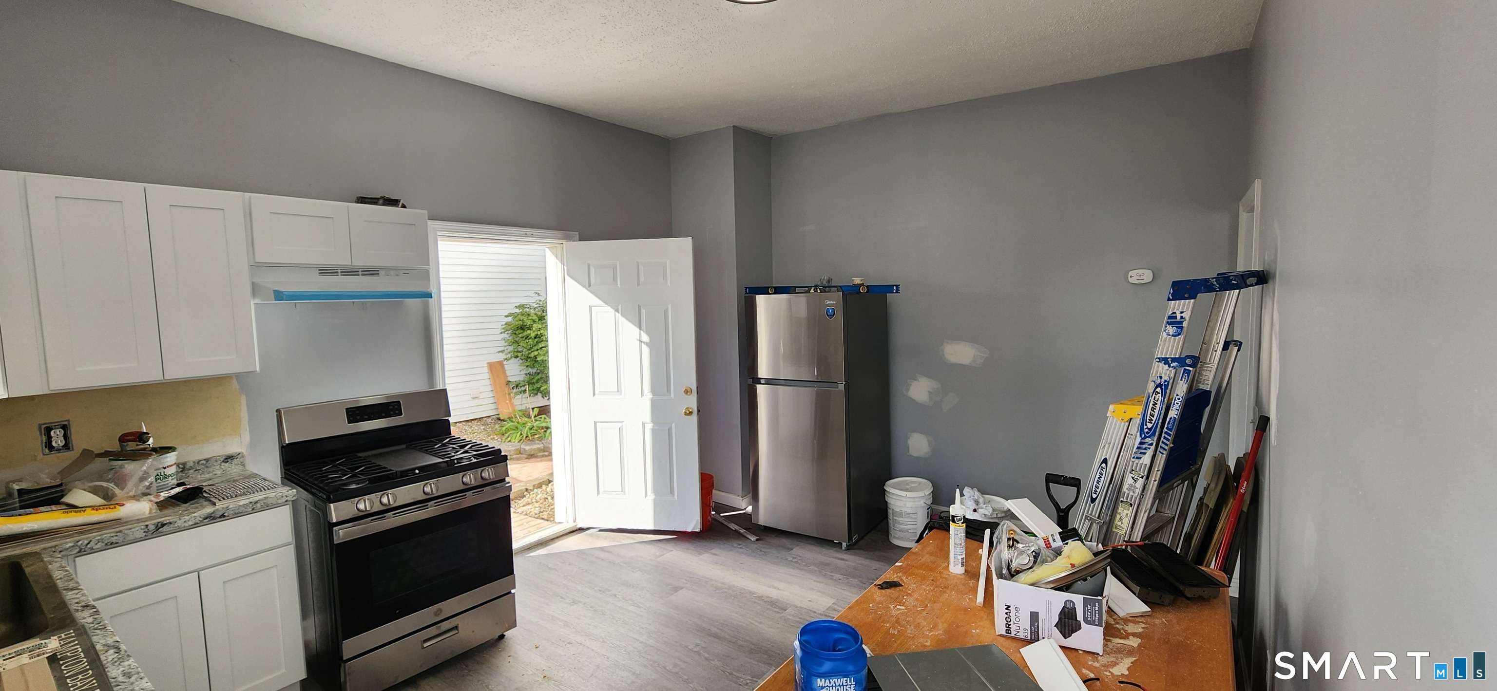 24 Meadow Street Unit #1st Fl. South photo 6
