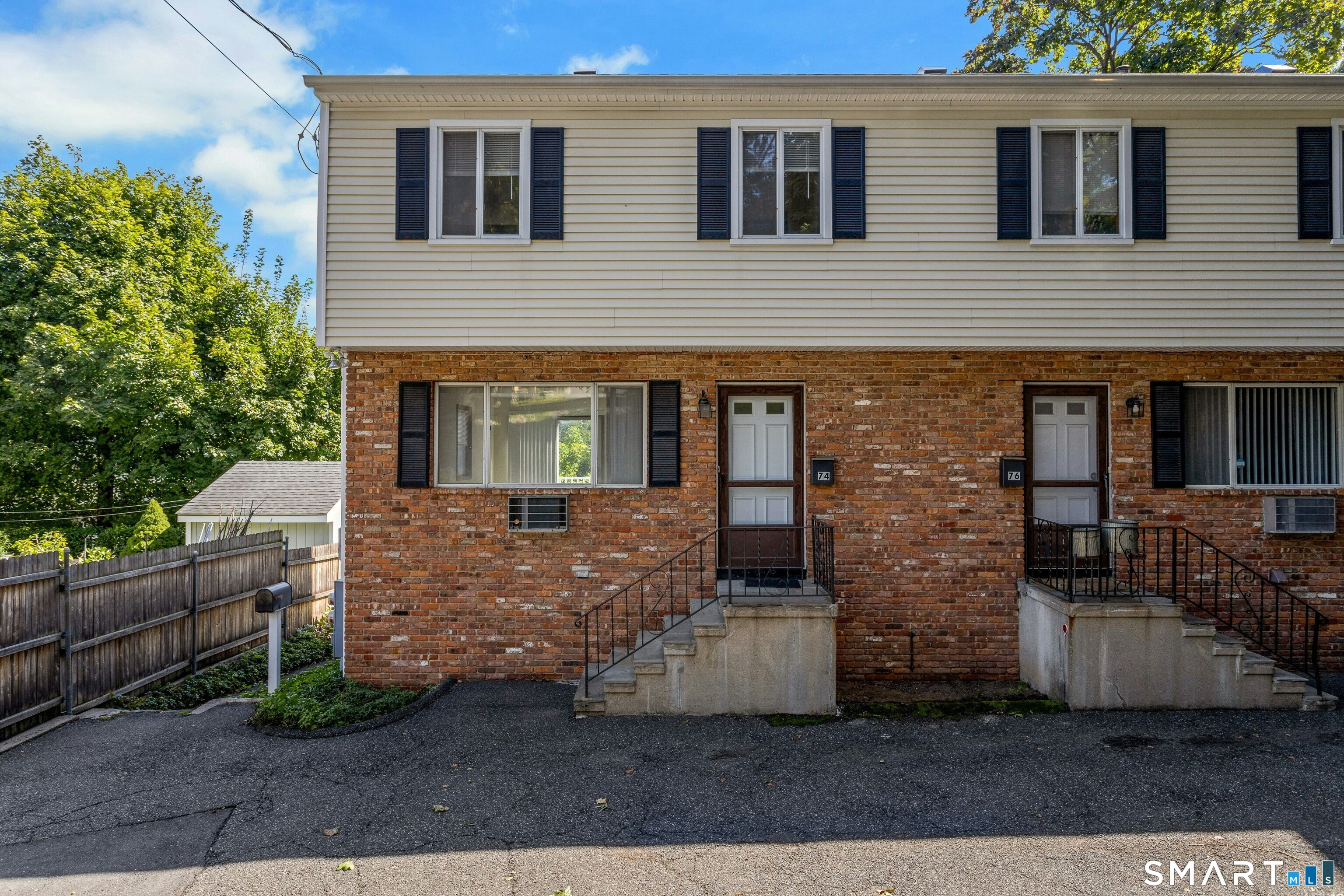 74 Coolidge Avenue photo 12