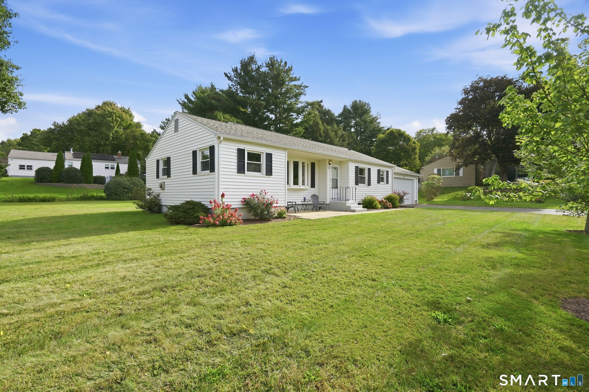 Photo 4 of Single family home for sale at 60 Hartl Dr, Vernon, CT 06066 | MLS# 24207061 | Listing updated on 2026-09-24