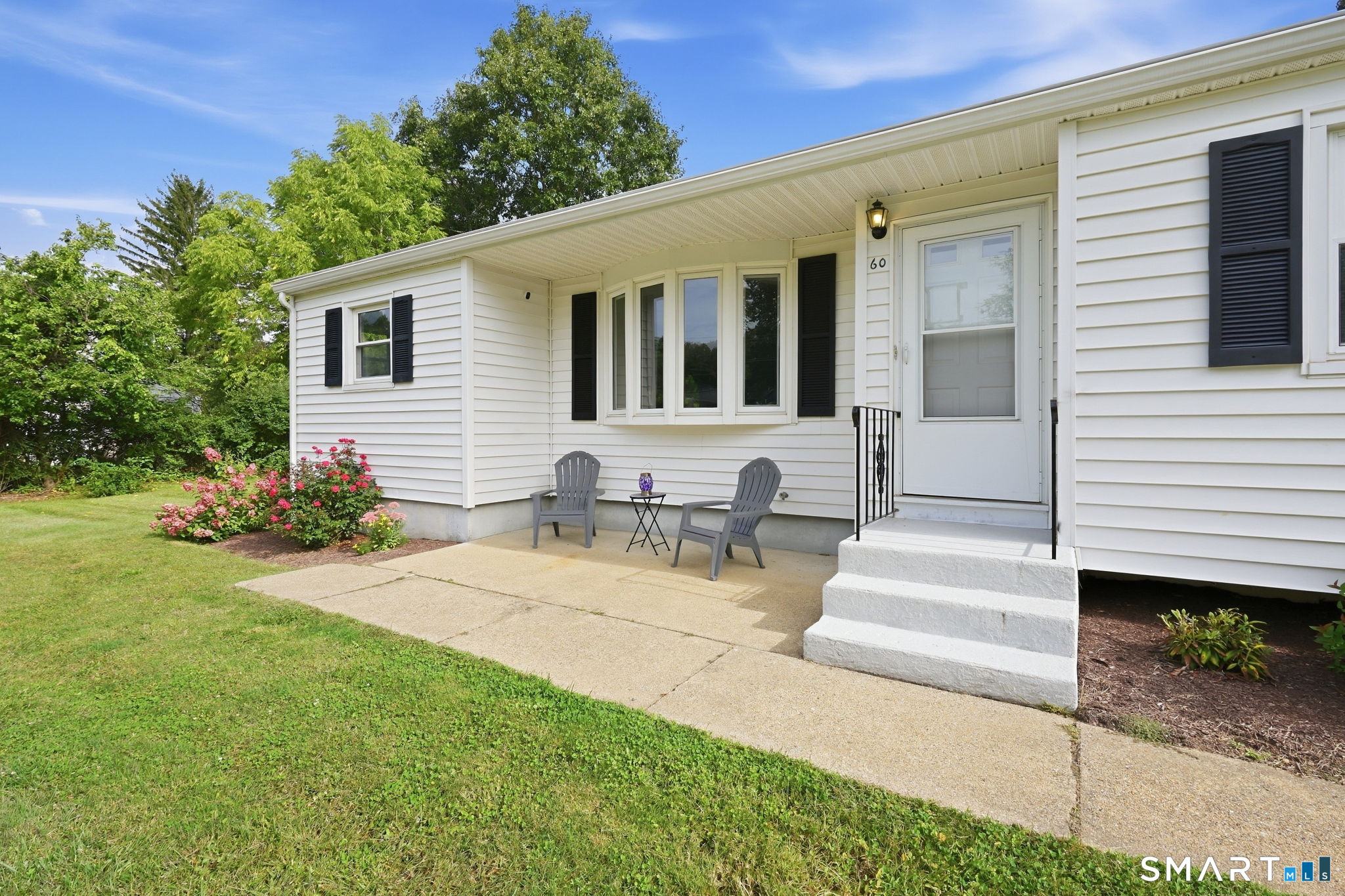 60 Hartl Drive photo 6