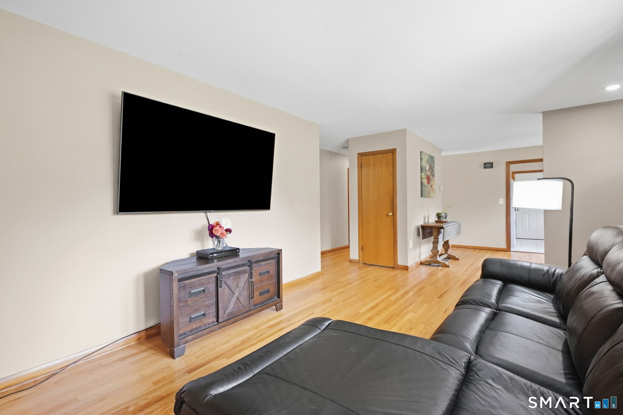 60 Hartl Drive photo 10